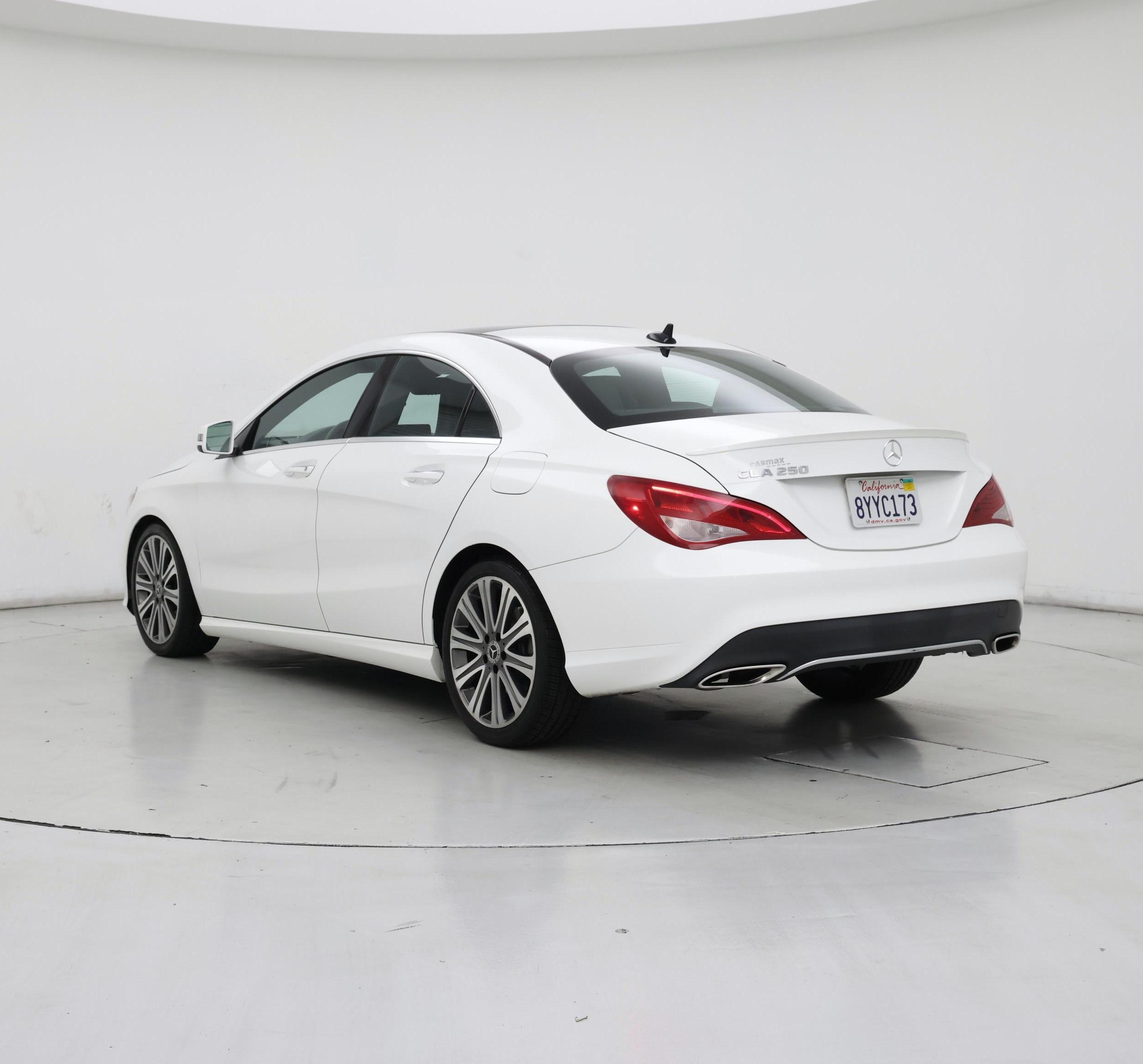 Thumbnail: 2019 Mercedes-Benz CLA - 2
