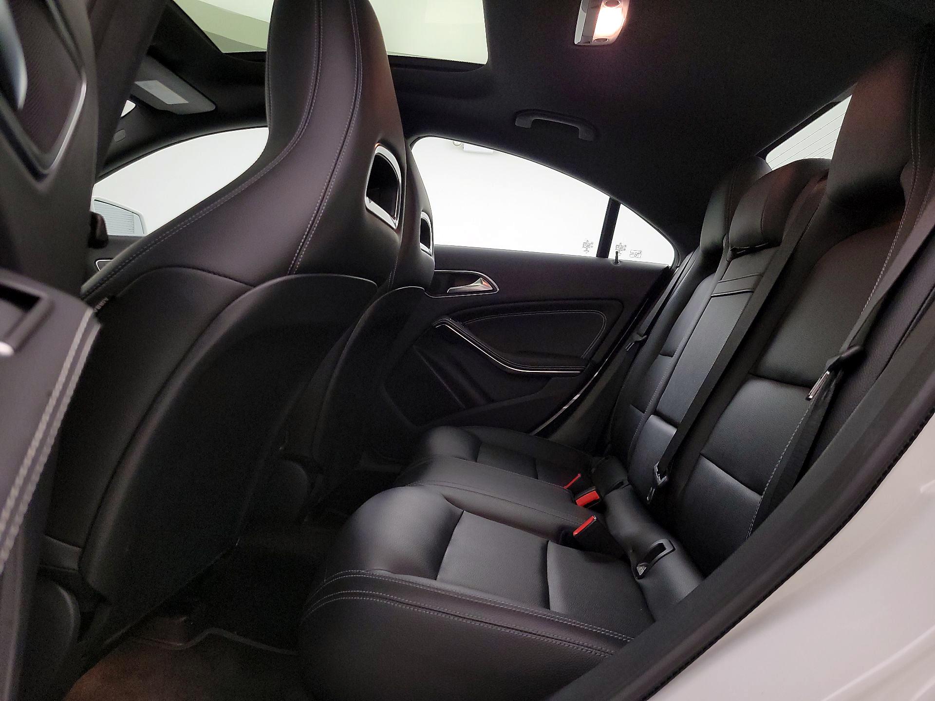Thumbnail: 2019 Mercedes-Benz CLA - 20