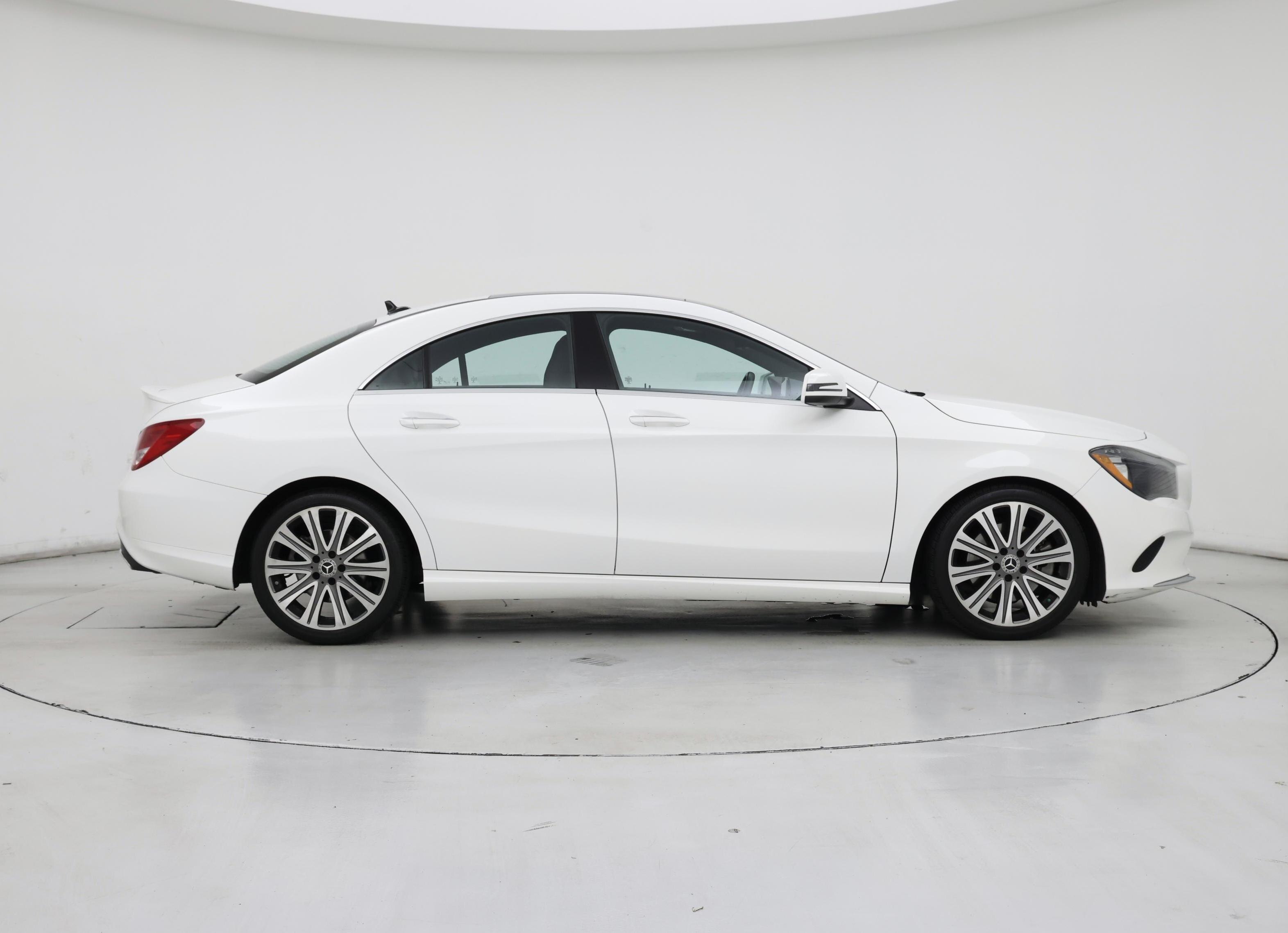 Thumbnail: 2019 Mercedes-Benz CLA - 7