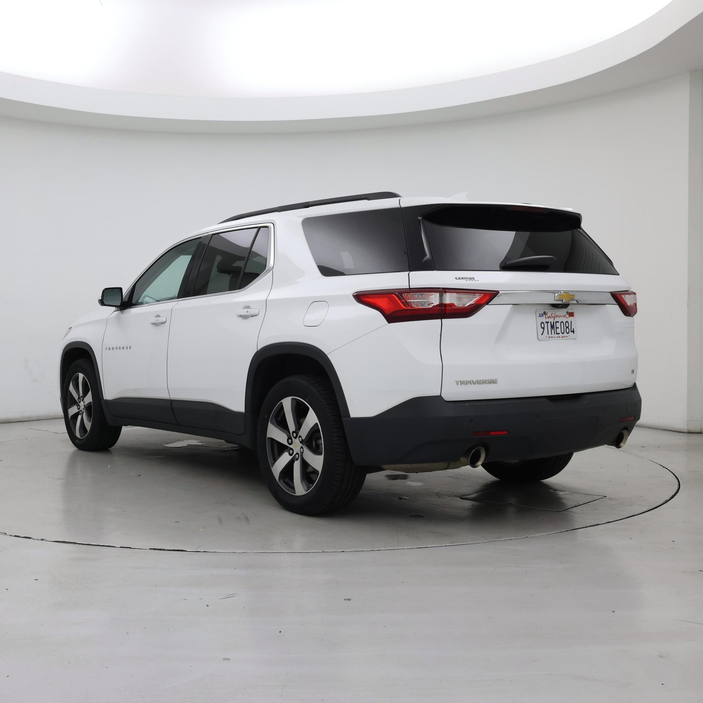 Thumbnail: 2020 Chevrolet Traverse - 2