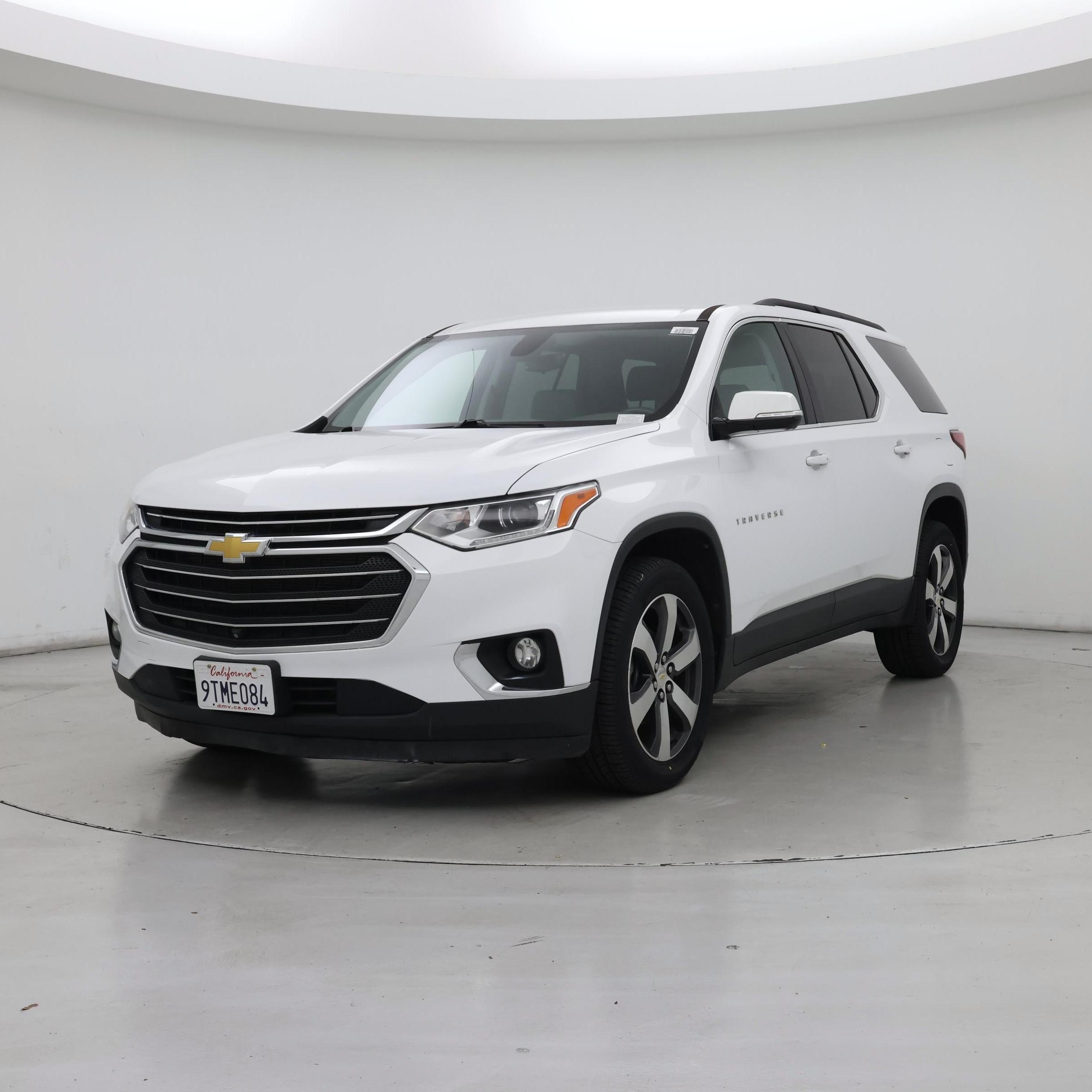 Thumbnail: 2020 Chevrolet Traverse - 4