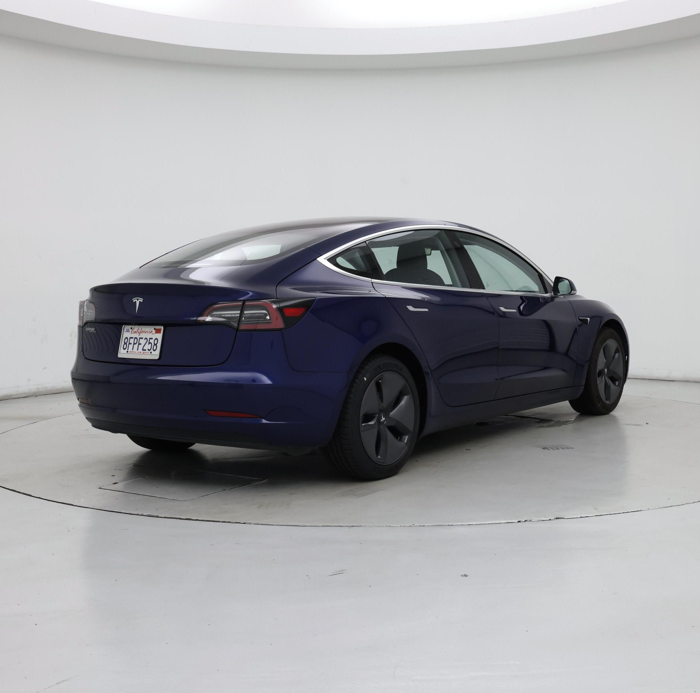 Thumbnail: 2018 Tesla Model 3 - 8