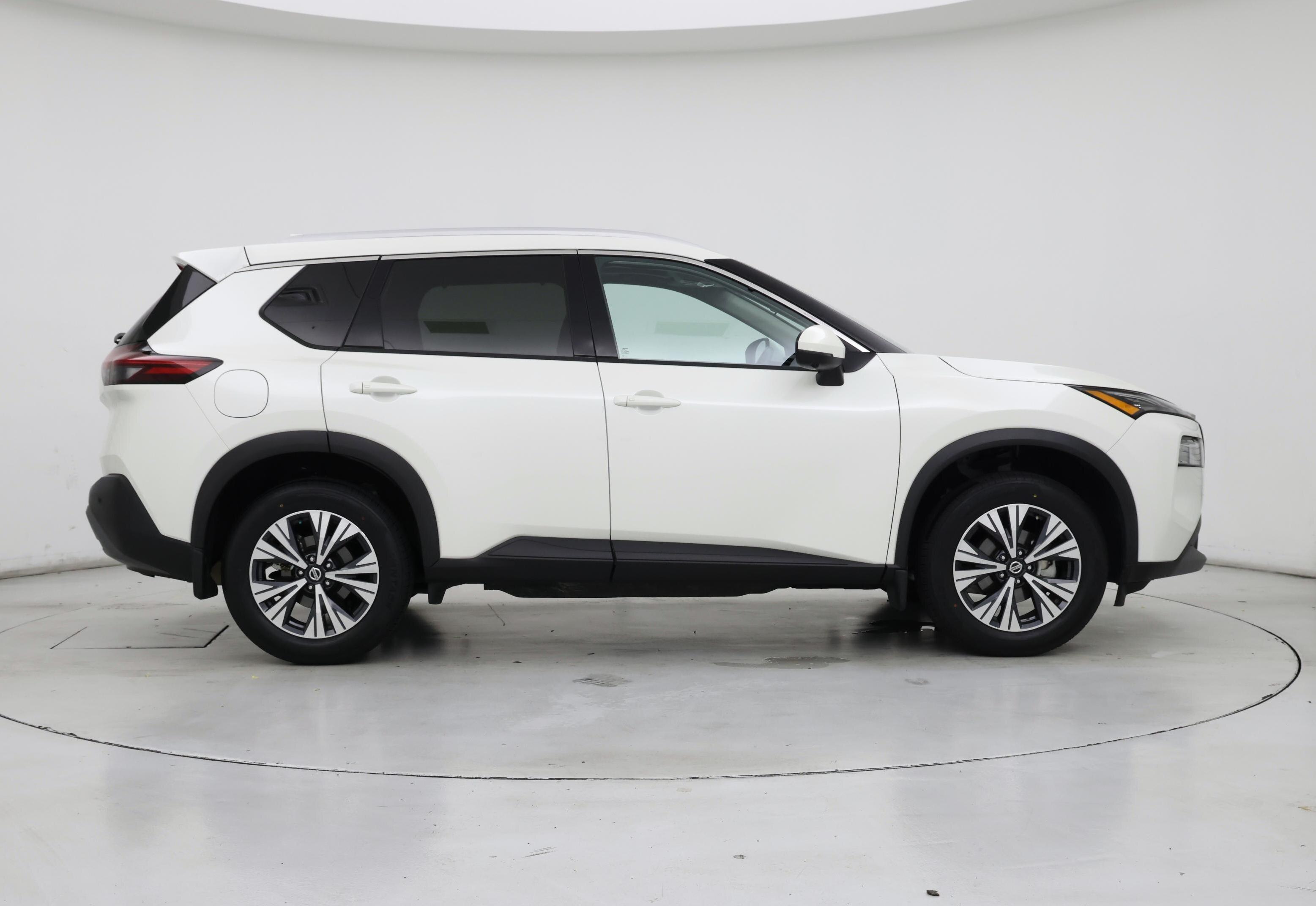 Thumbnail: 2021 Nissan Rogue - 7