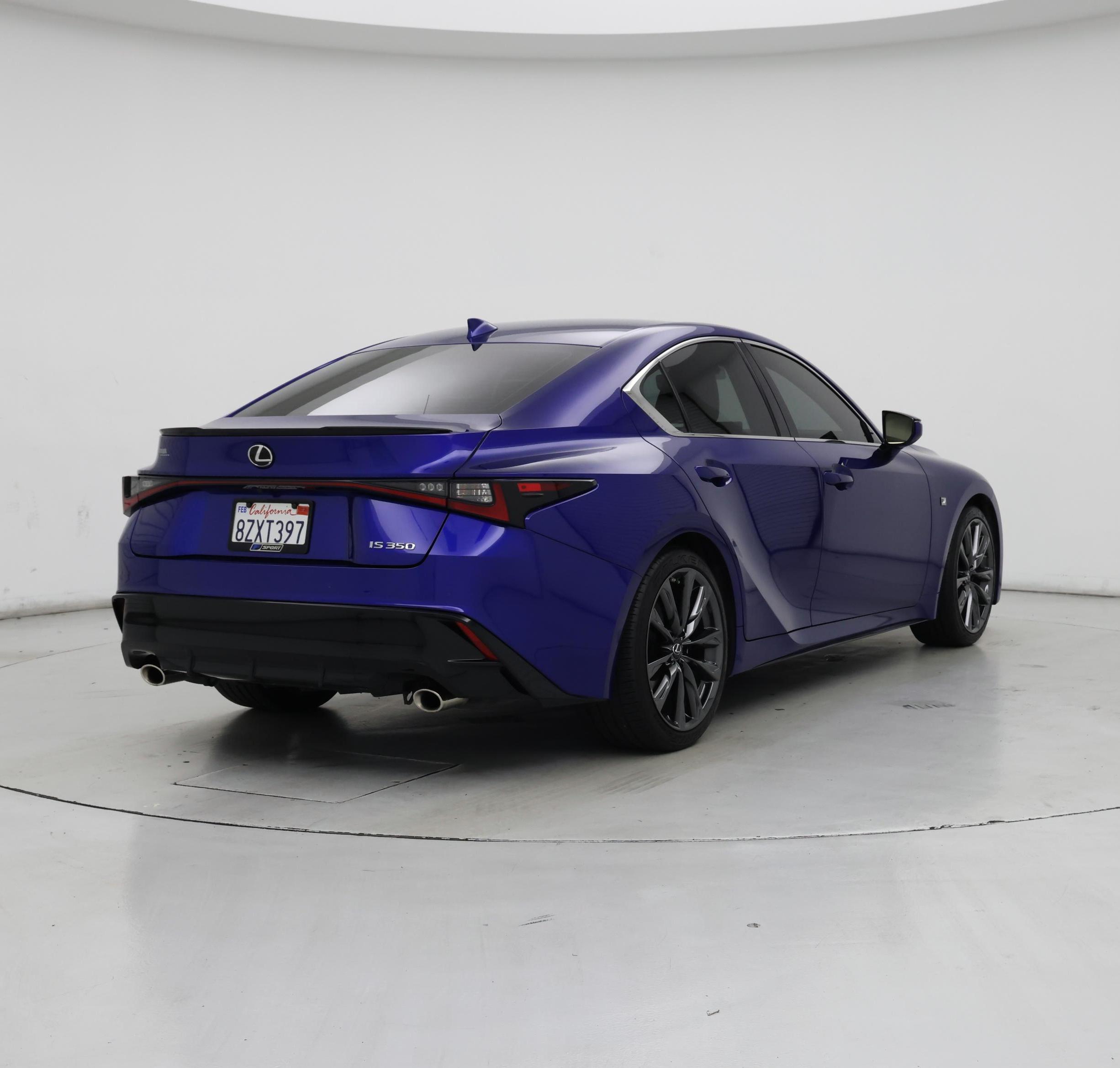 Thumbnail: 2022 Lexus IS - 8