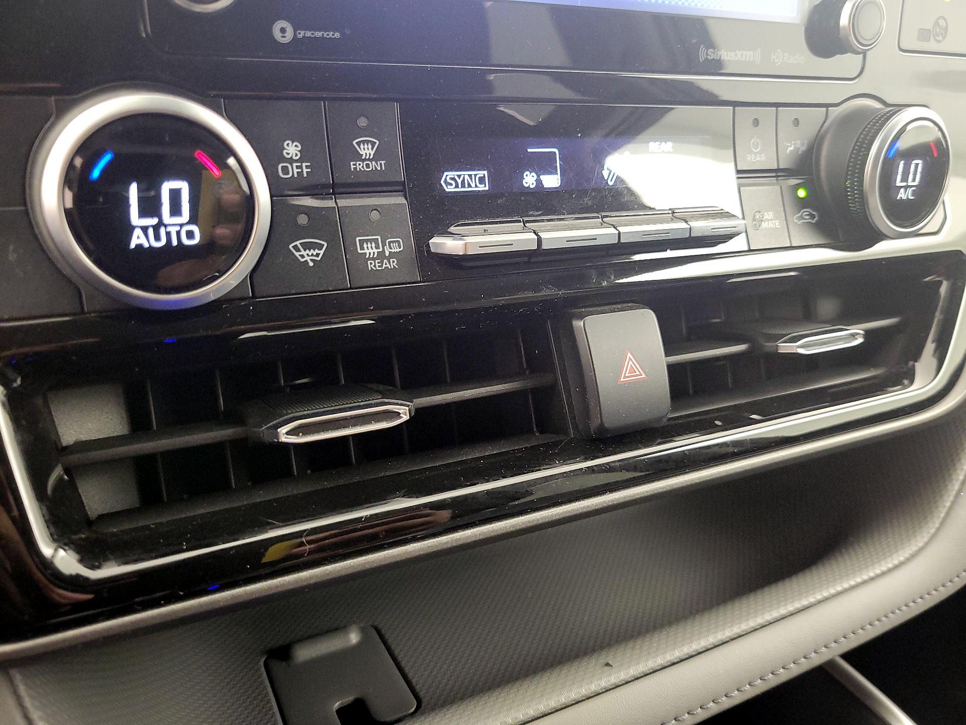 Thumbnail: 2021 Toyota Highlander - 13