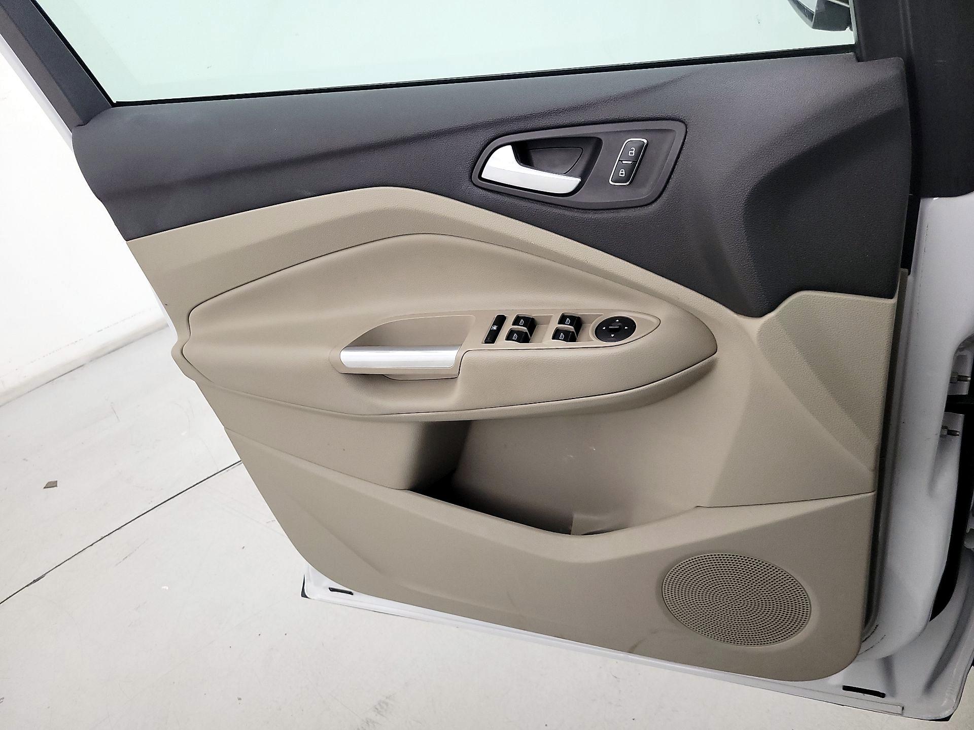 Thumbnail: 2014 Ford Escape - 12