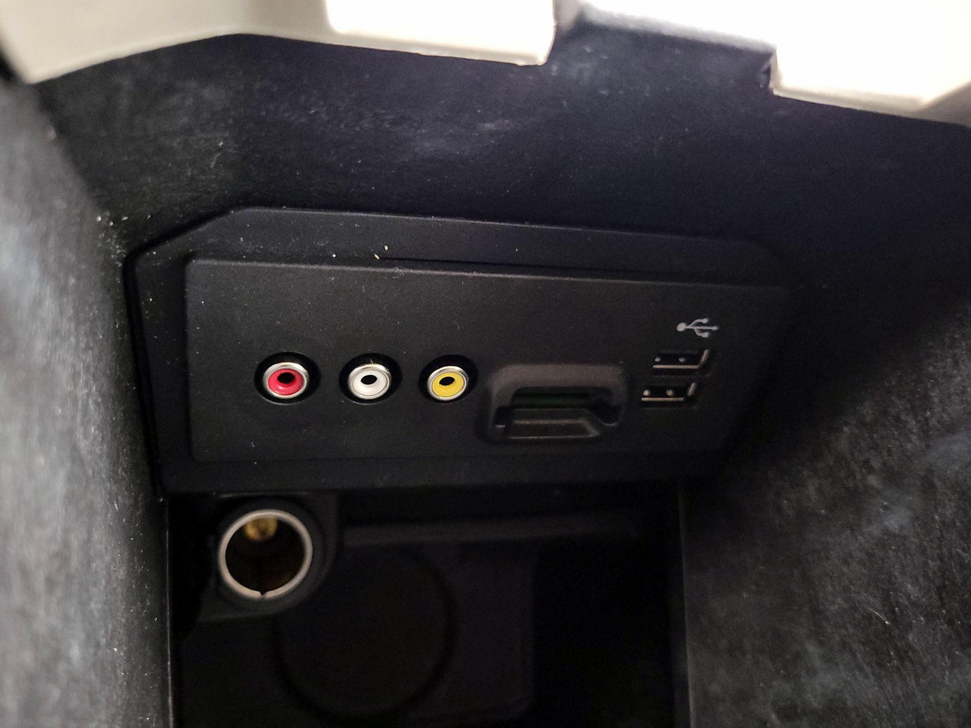 Thumbnail: 2014 Ford Escape - 18