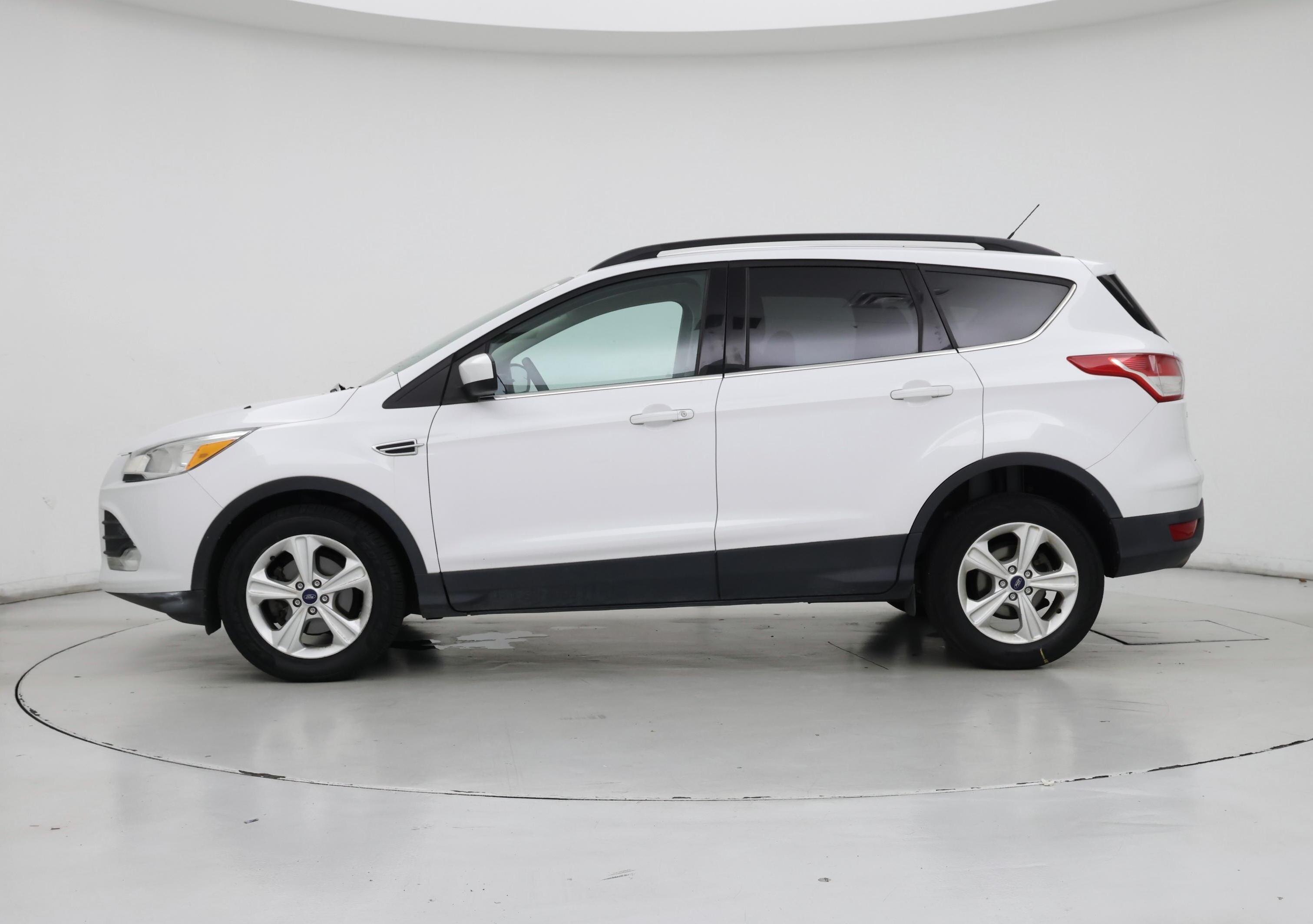 Thumbnail: 2014 Ford Escape - 3