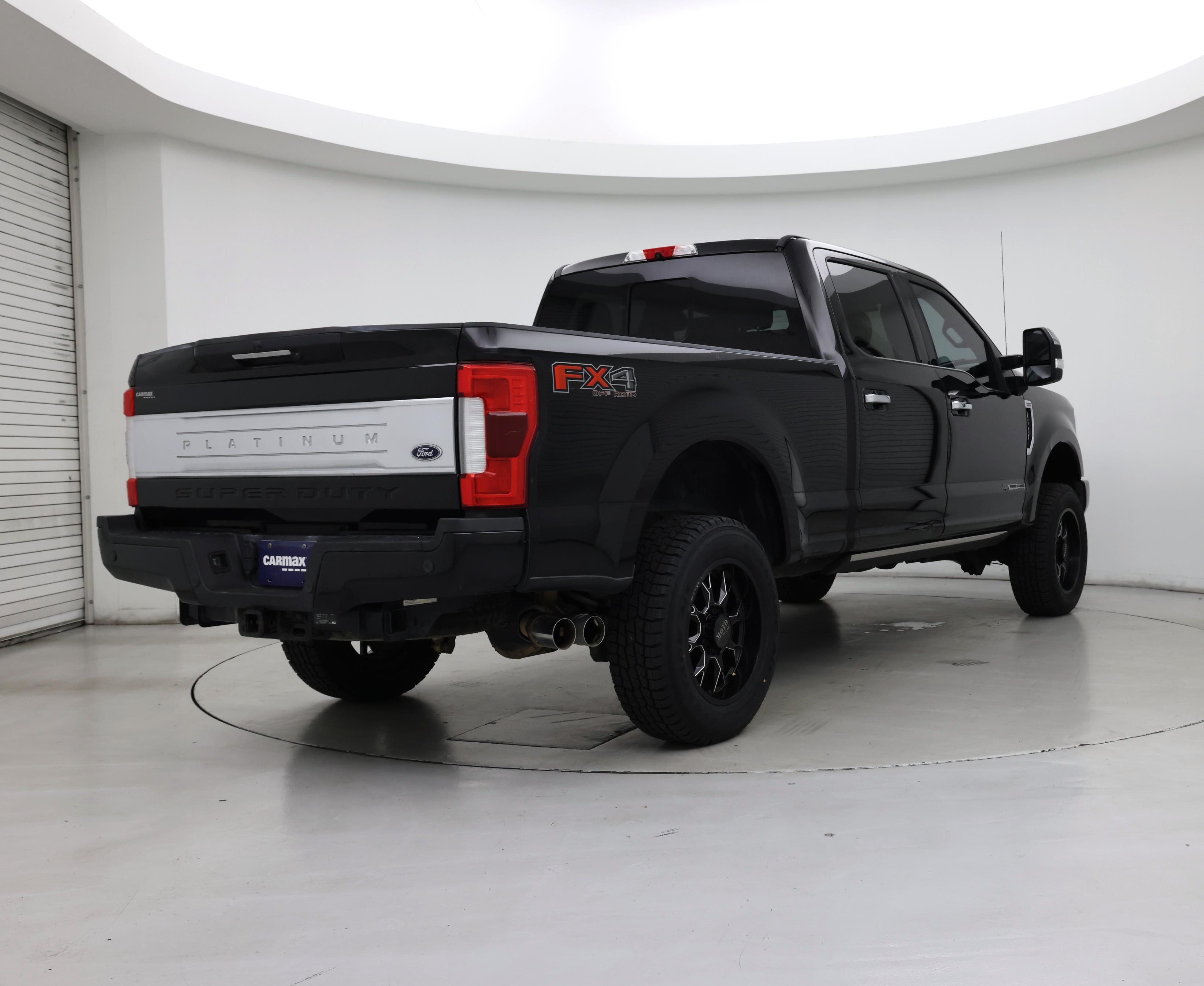 Thumbnail: 2017 Ford F-250 - 8