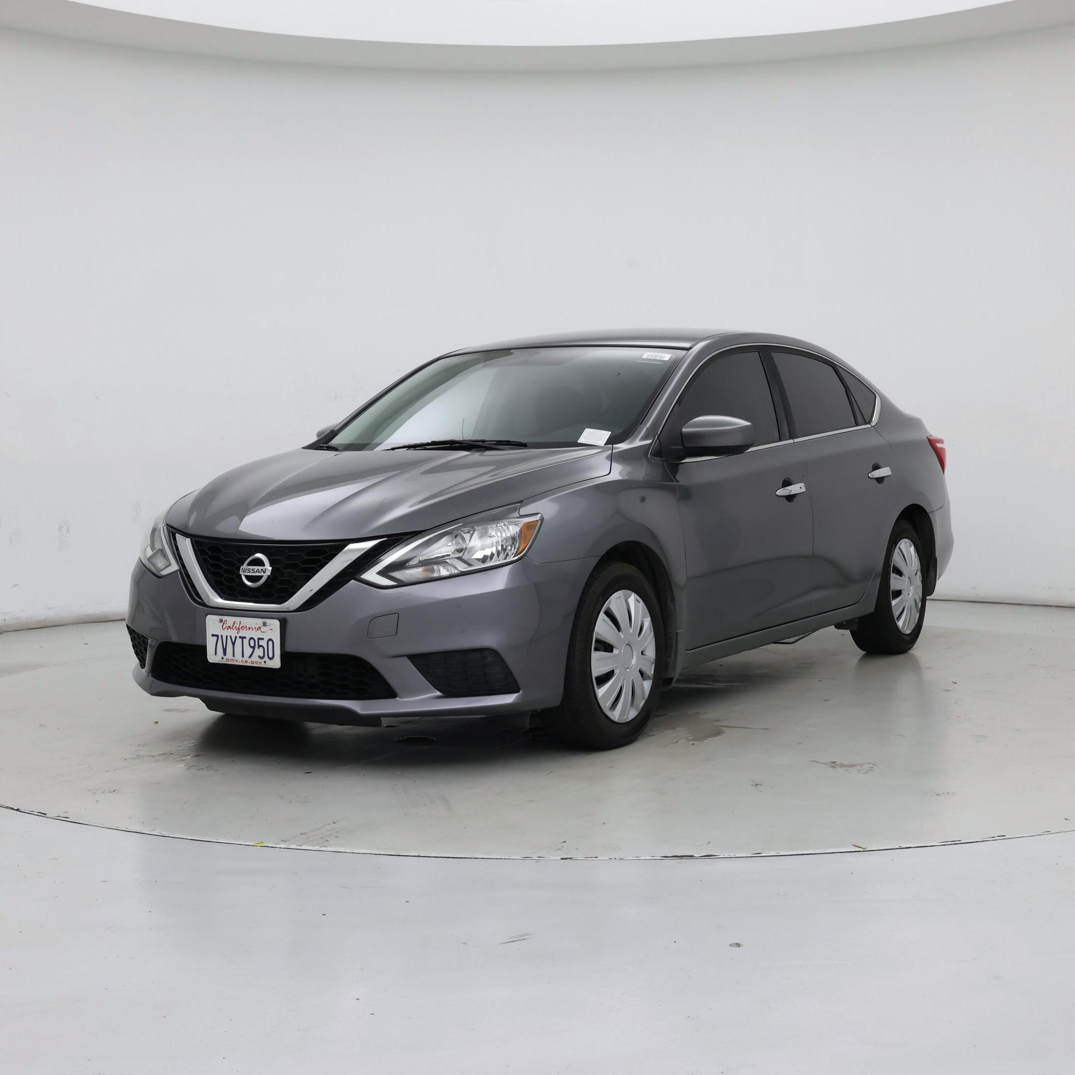 Thumbnail: 2016 Nissan Sentra - 4