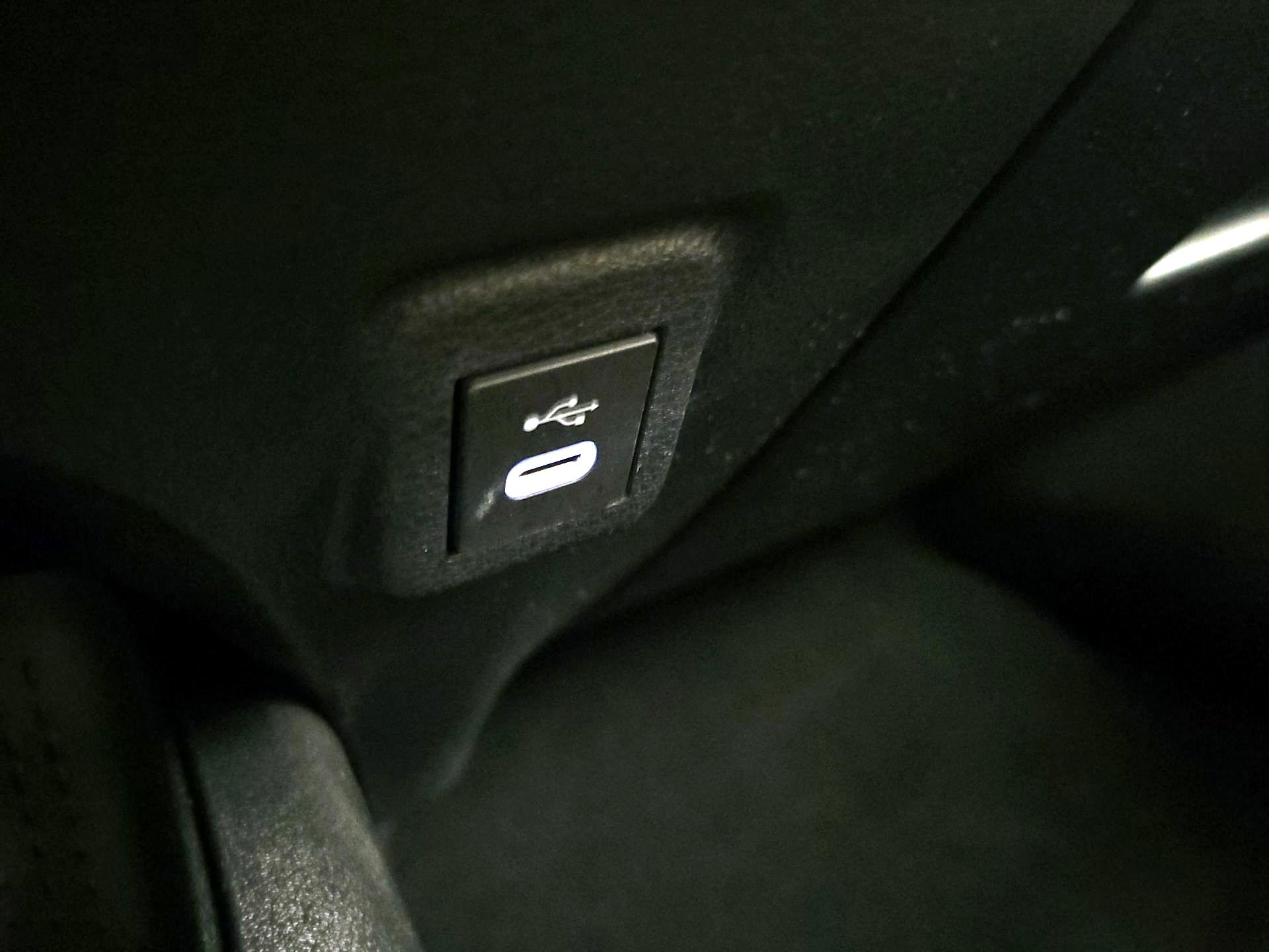 Thumbnail: 2023 Toyota Corolla - 18