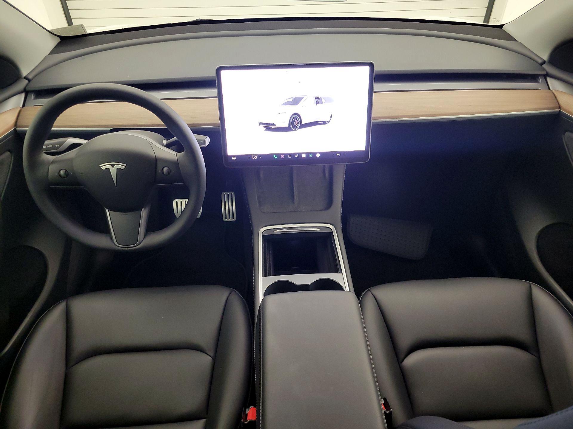 Thumbnail: 2023 Tesla Model Y - 9