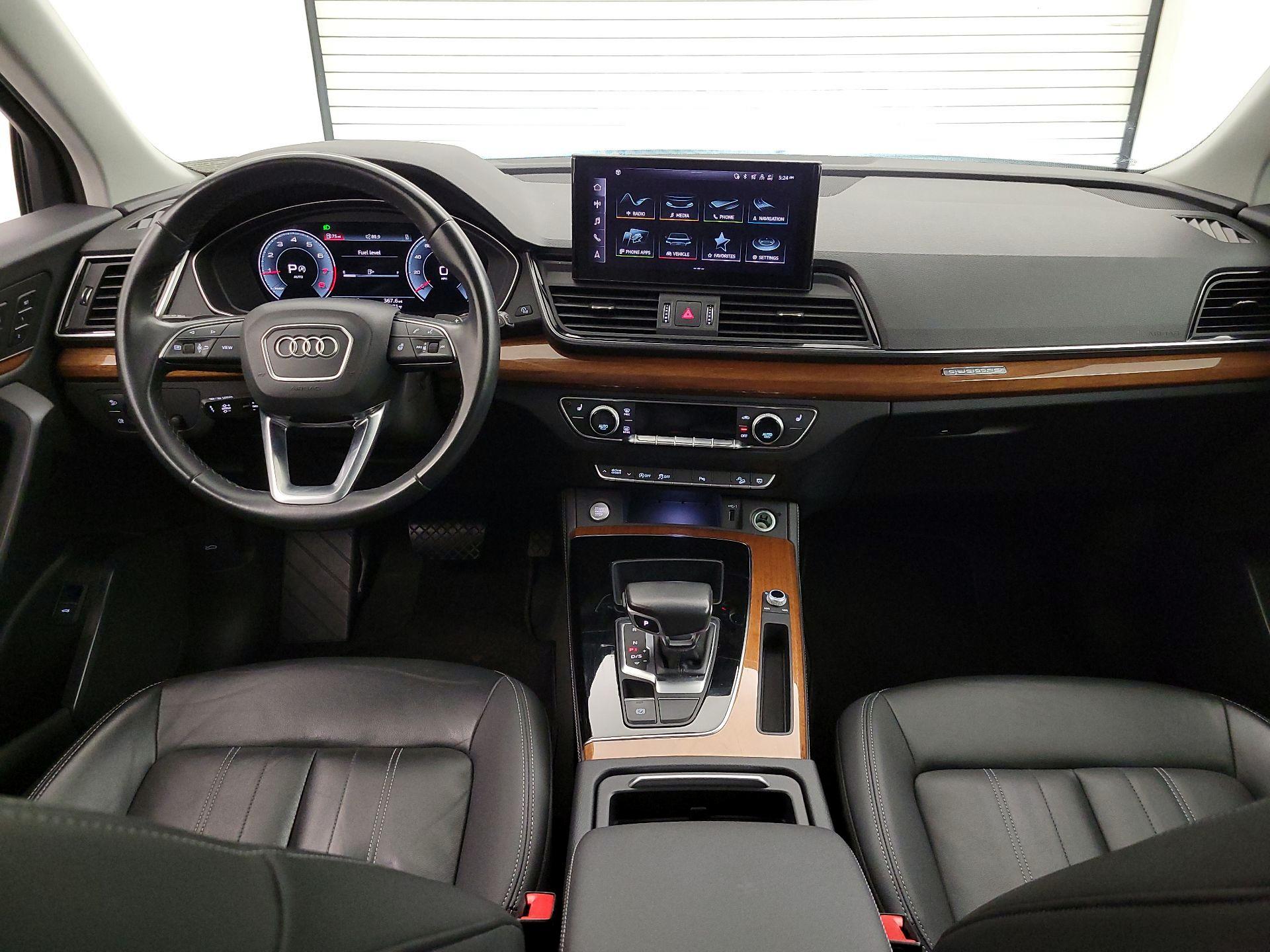 Thumbnail: 2022 Audi Q5 - 9