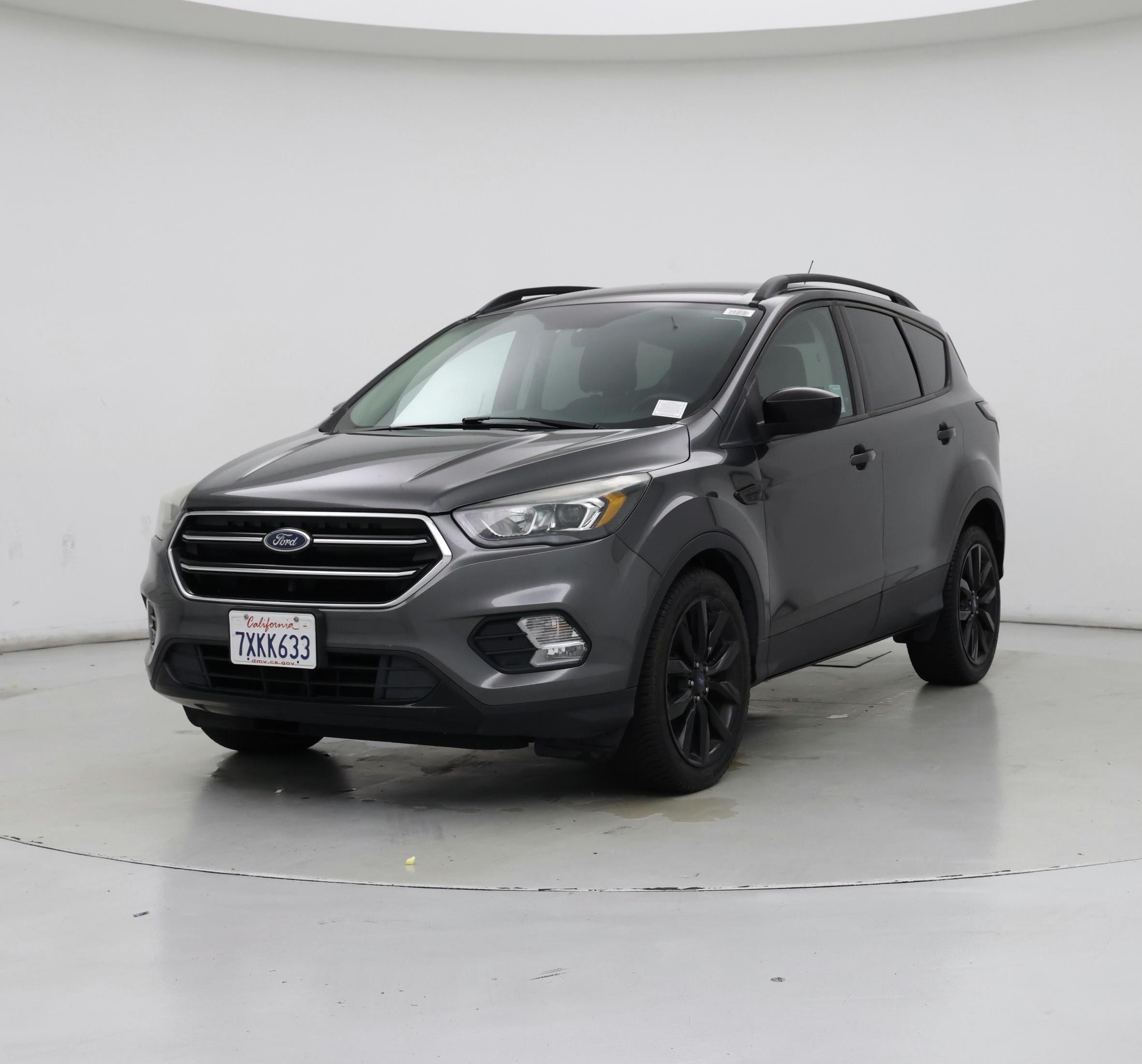 Thumbnail: 2017 Ford Escape - 4
