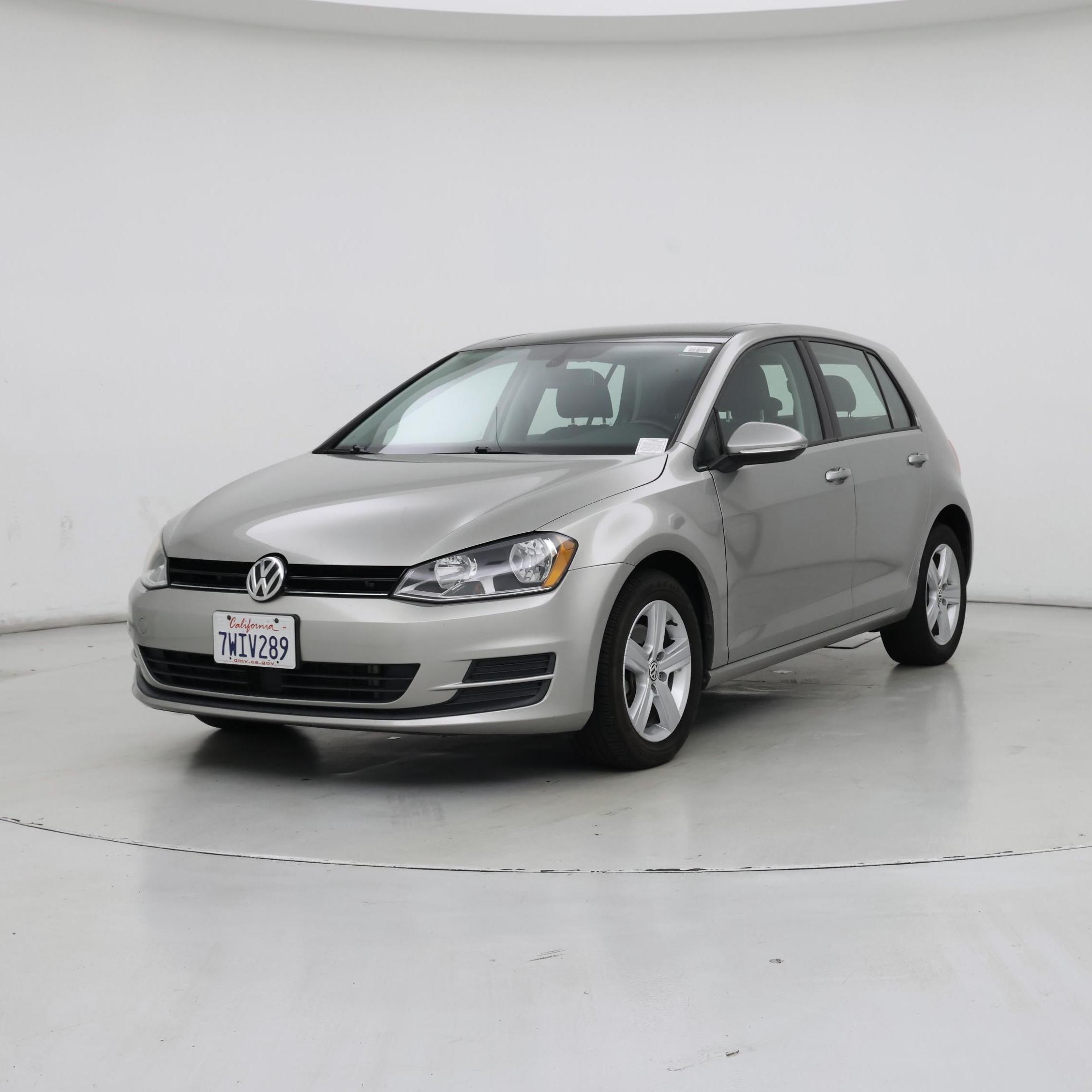 Thumbnail: 2017 Volkswagen Golf - 4