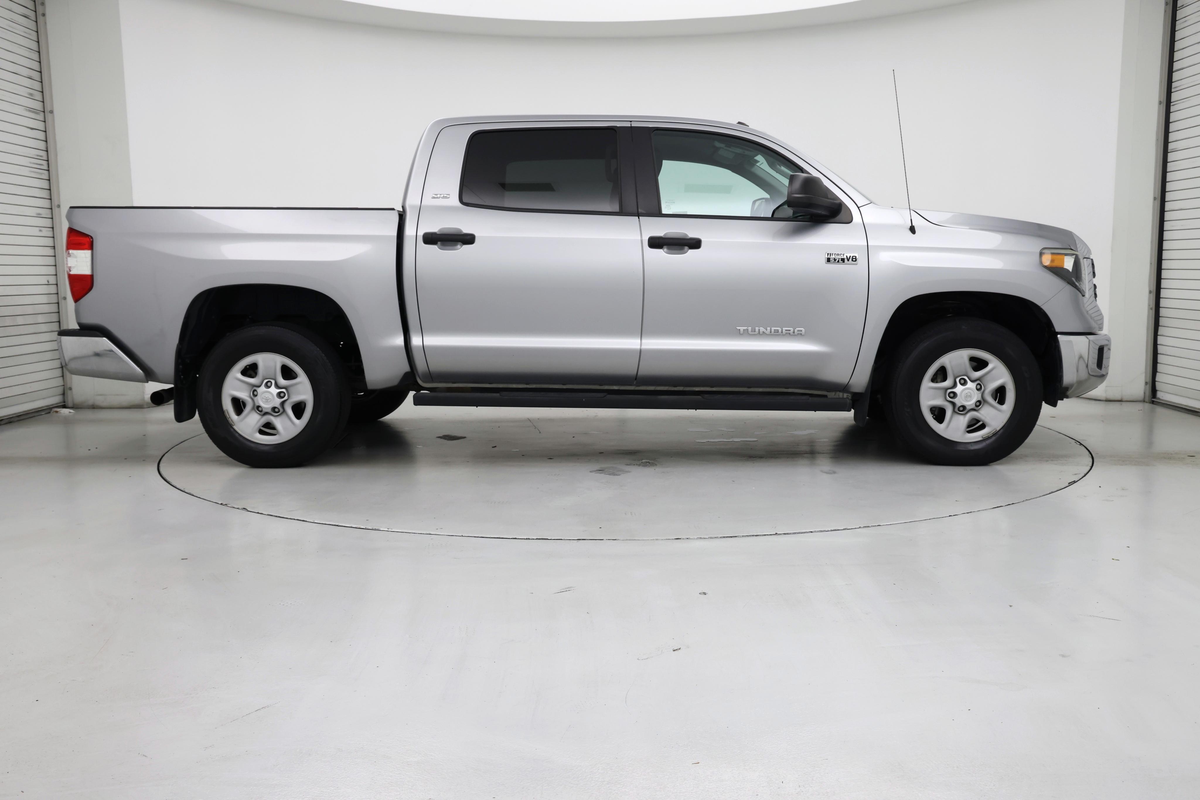 Thumbnail: 2018 Toyota Tundra - 7