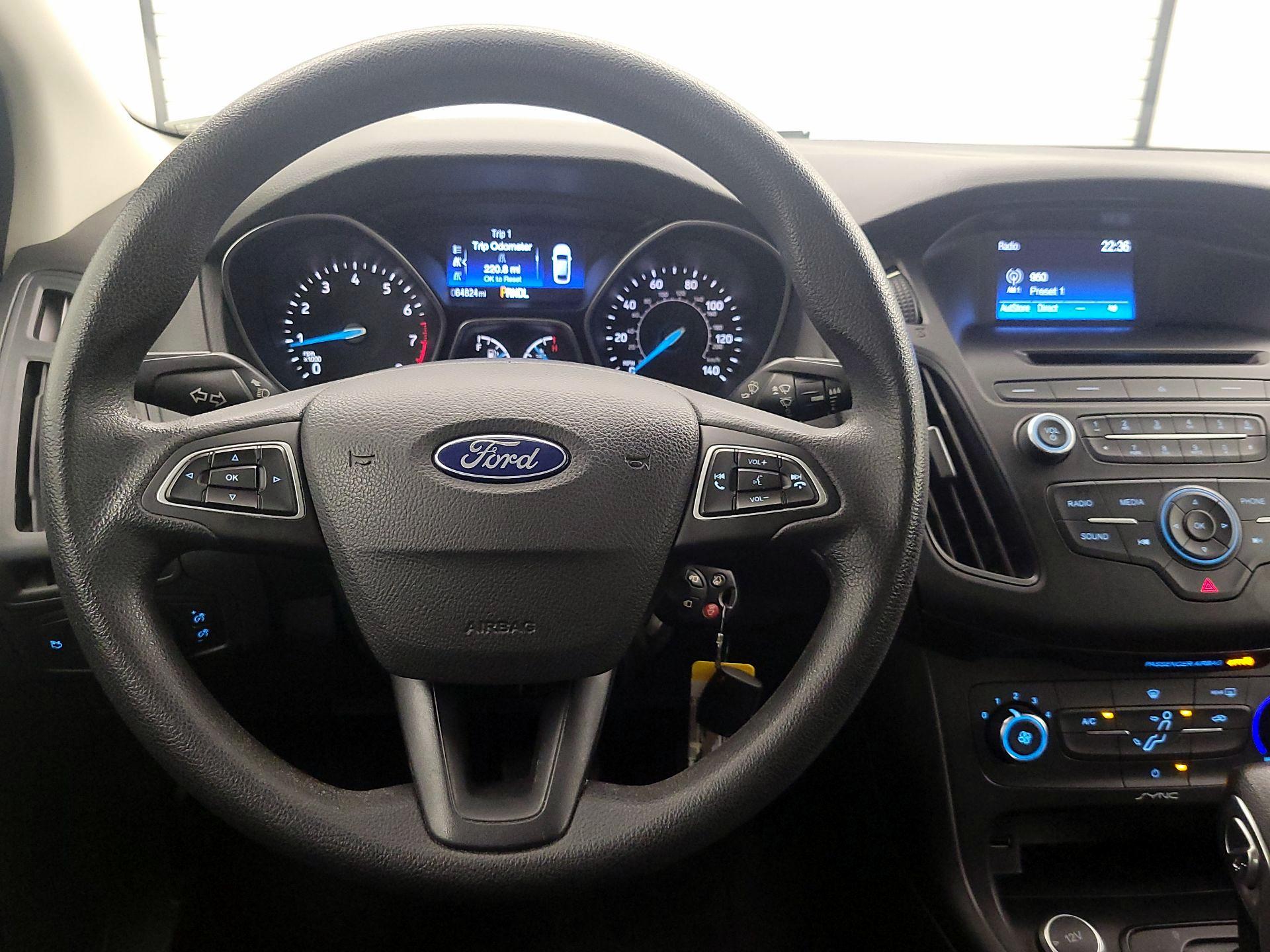 Thumbnail: 2017 Ford Focus - 10