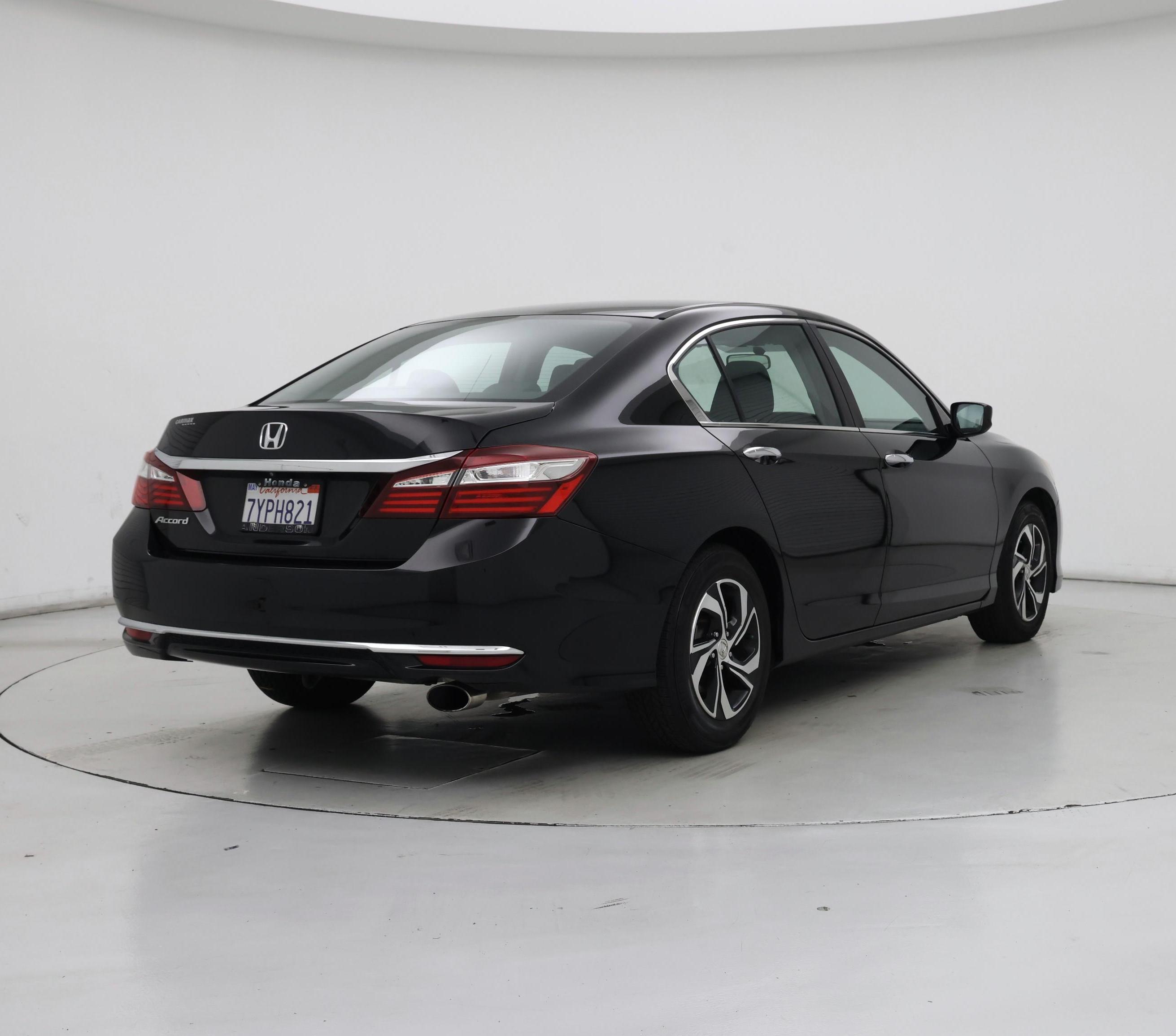 Thumbnail: 2017 Honda Accord - 8