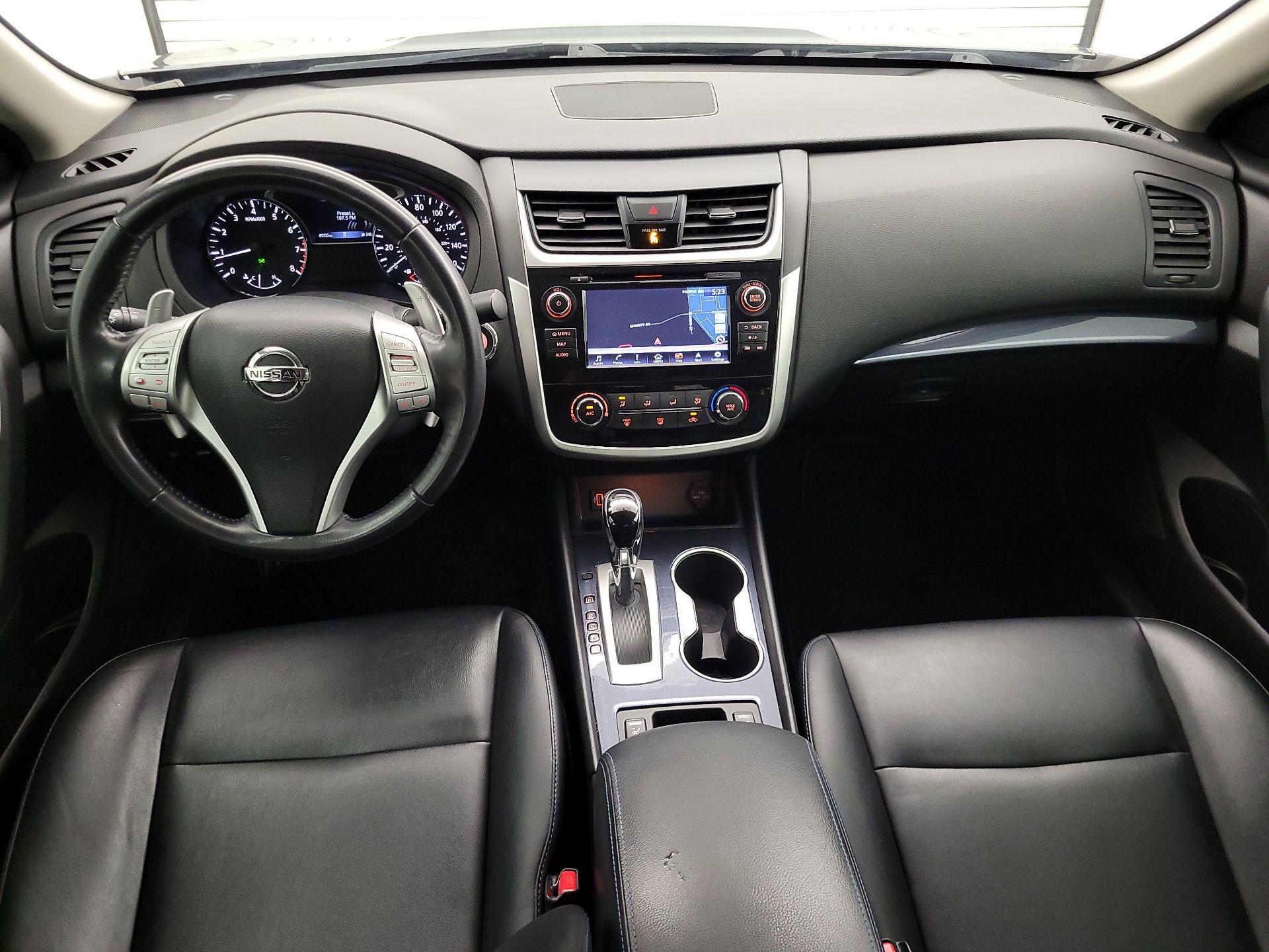 Thumbnail: 2018 Nissan Altima - 8