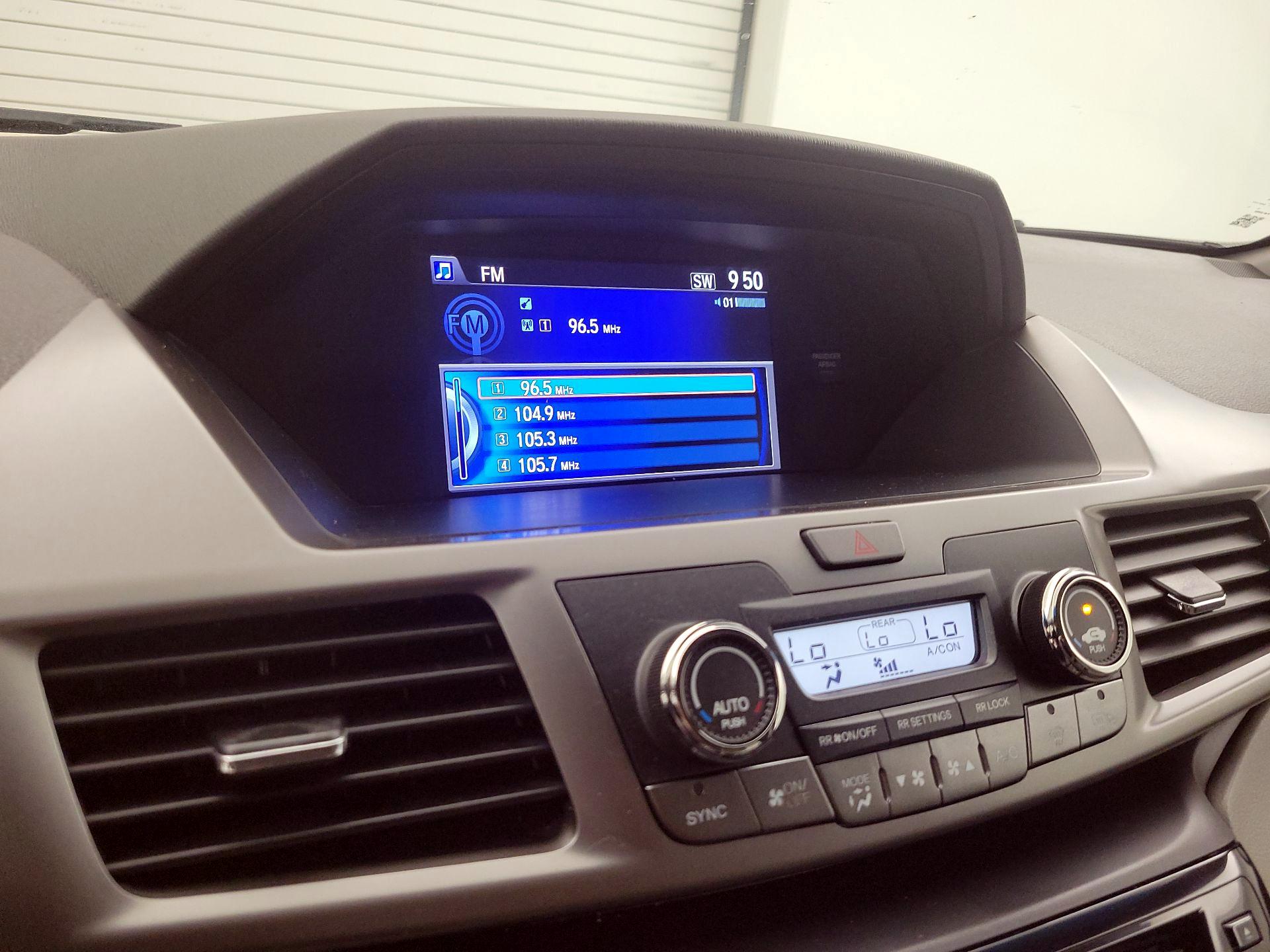 Thumbnail: 2016 Honda Odyssey - 15