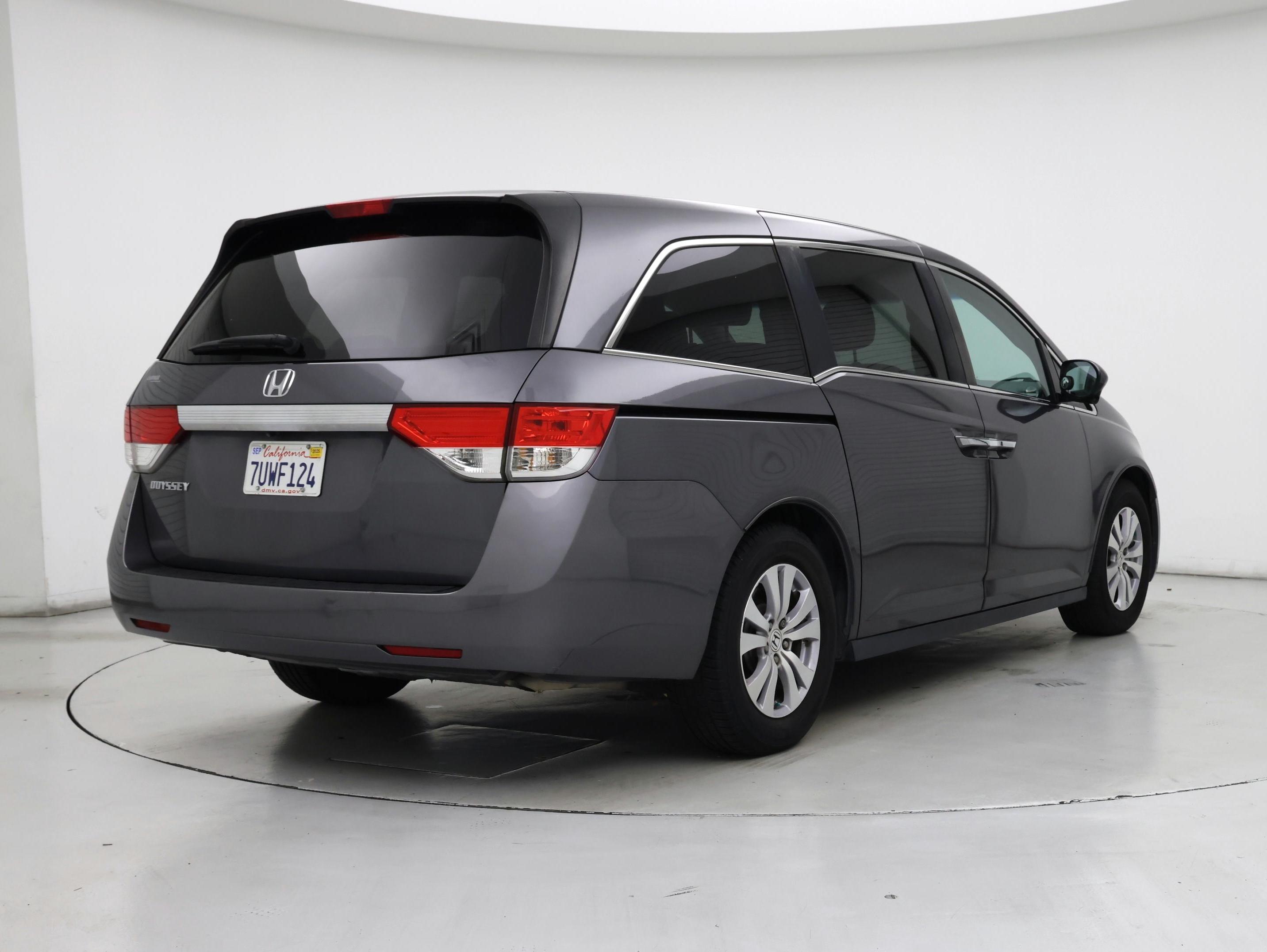 Thumbnail: 2016 Honda Odyssey - 8