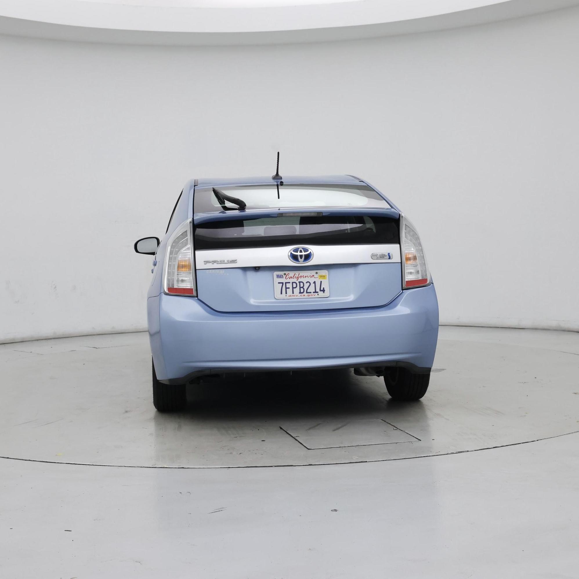 Thumbnail: 2014 Toyota Prius - 6