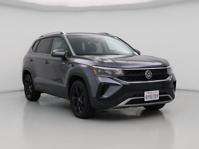 Gray 2022 Volkswagen Taos SE