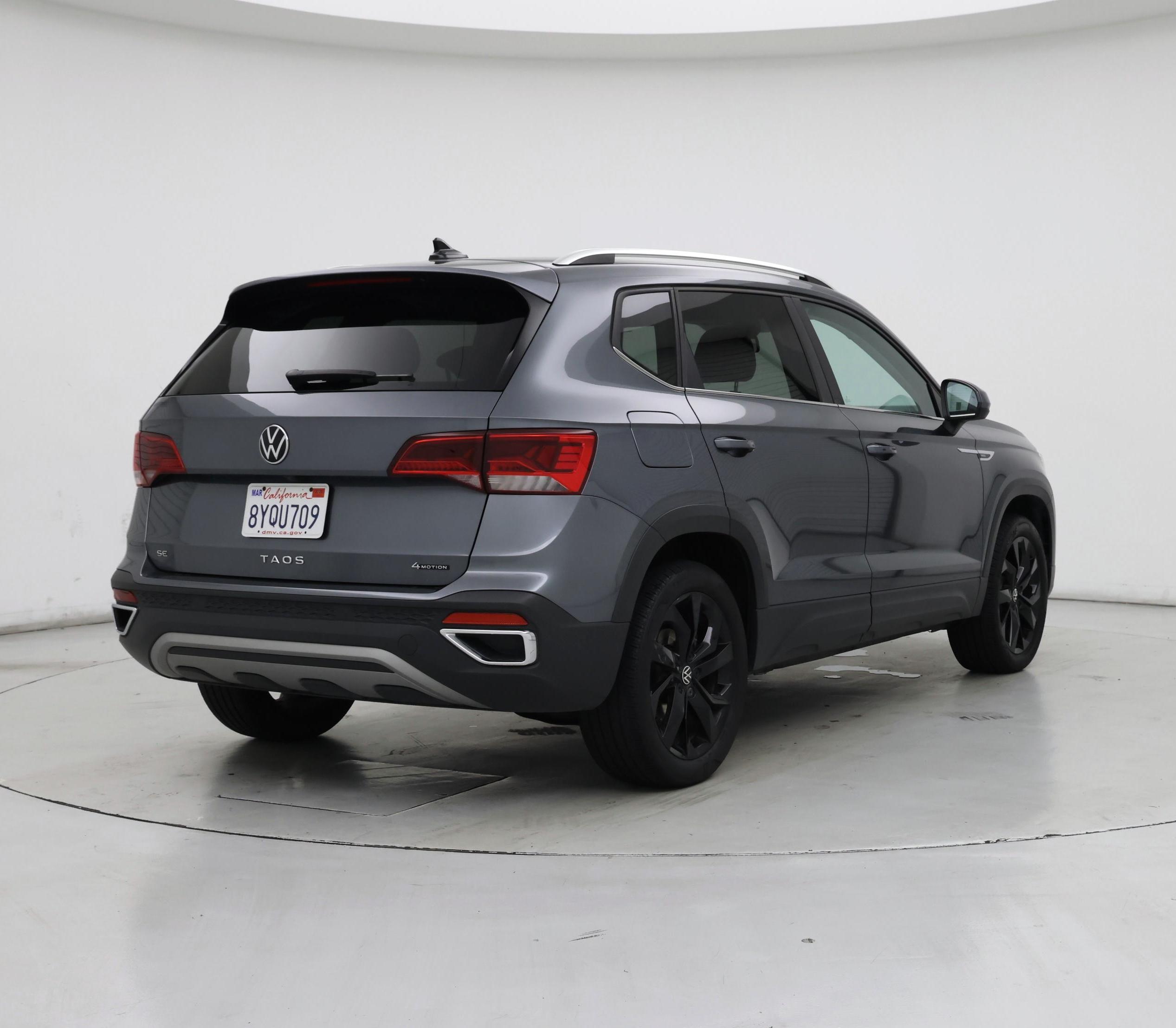 Thumbnail: 2022 Volkswagen Taos - 8