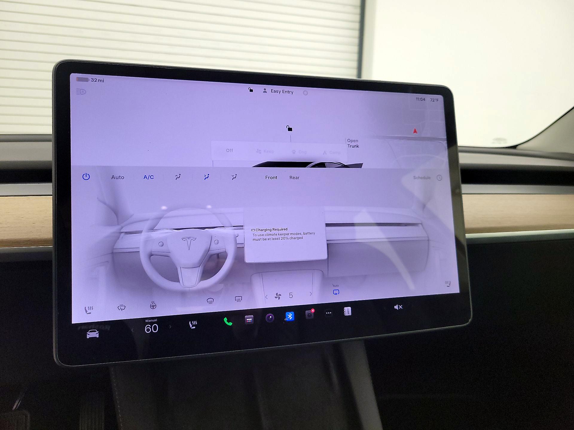 Thumbnail: 2022 Tesla Model 3 - 15