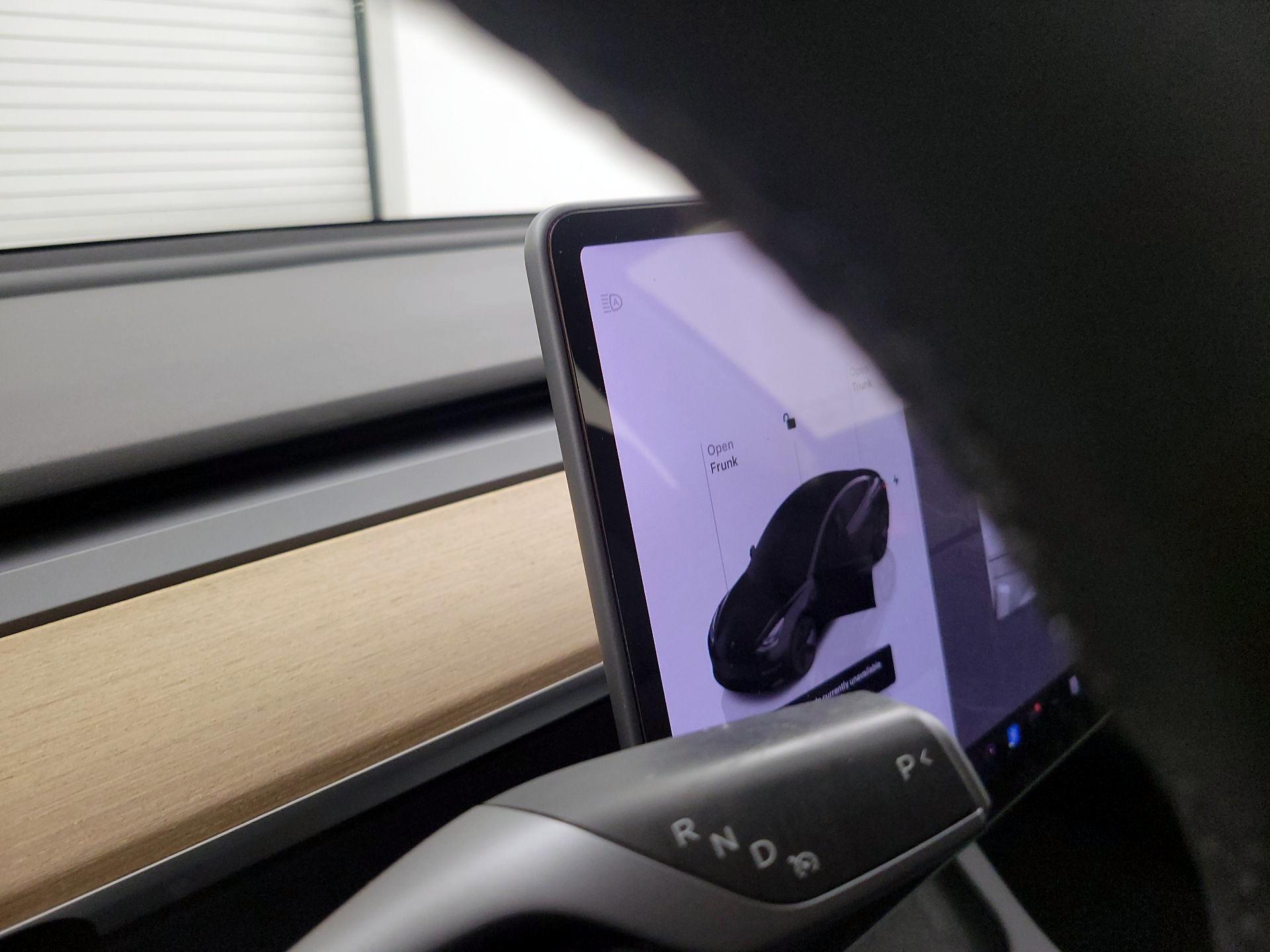 Thumbnail: 2022 Tesla Model 3 - 16