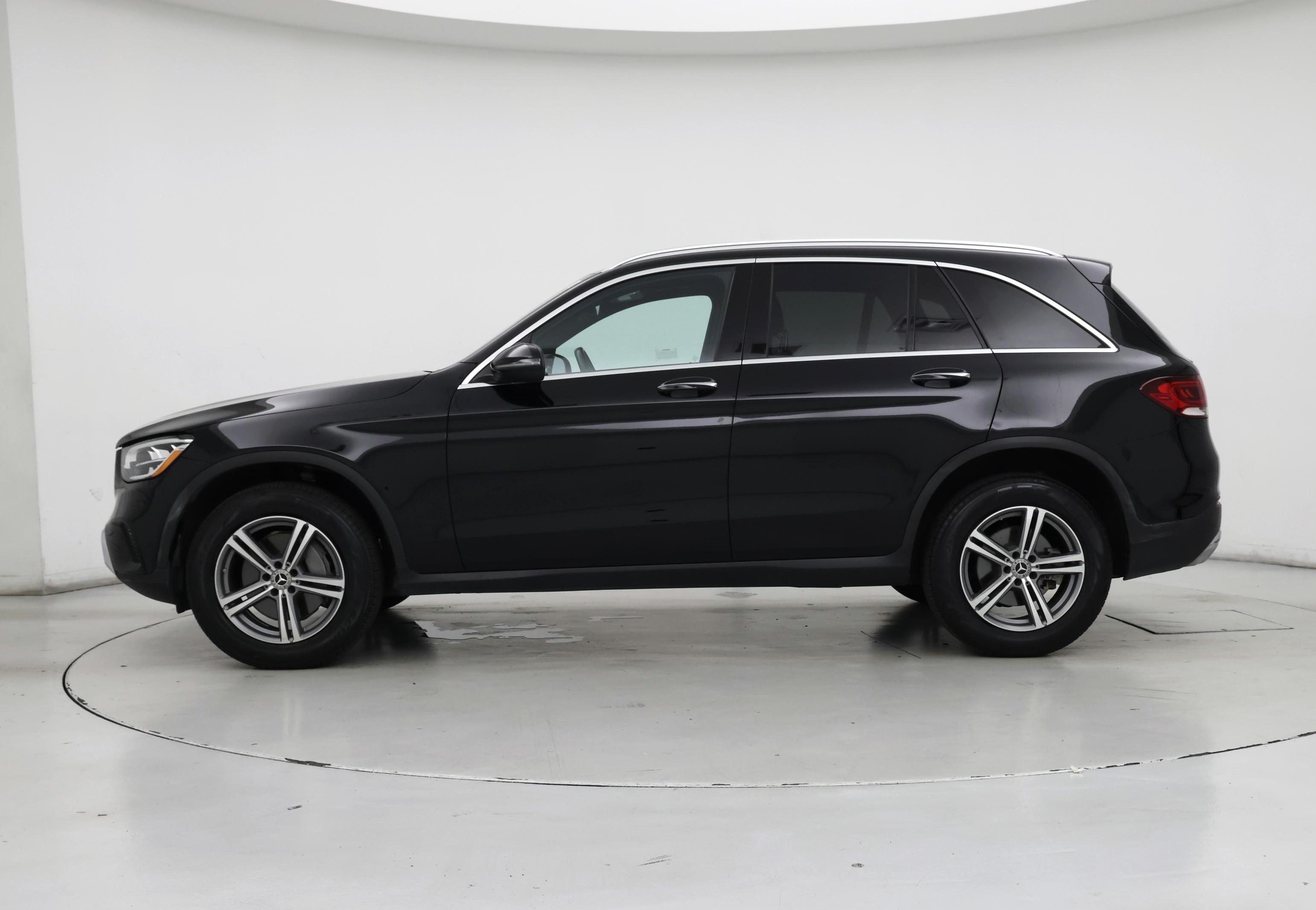 Thumbnail: 2020 Mercedes-Benz GLC - 3