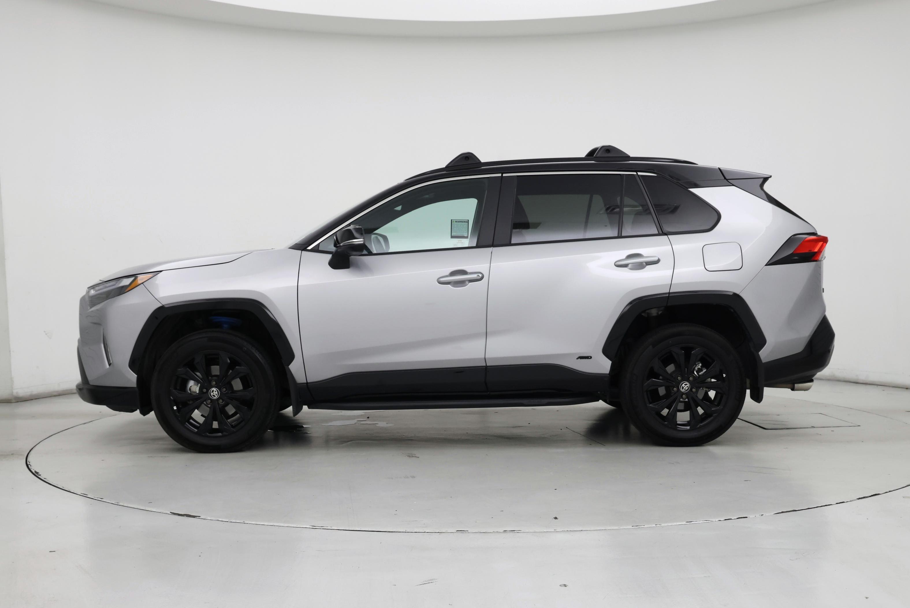 Thumbnail: 2023 Toyota RAV4 - 3
