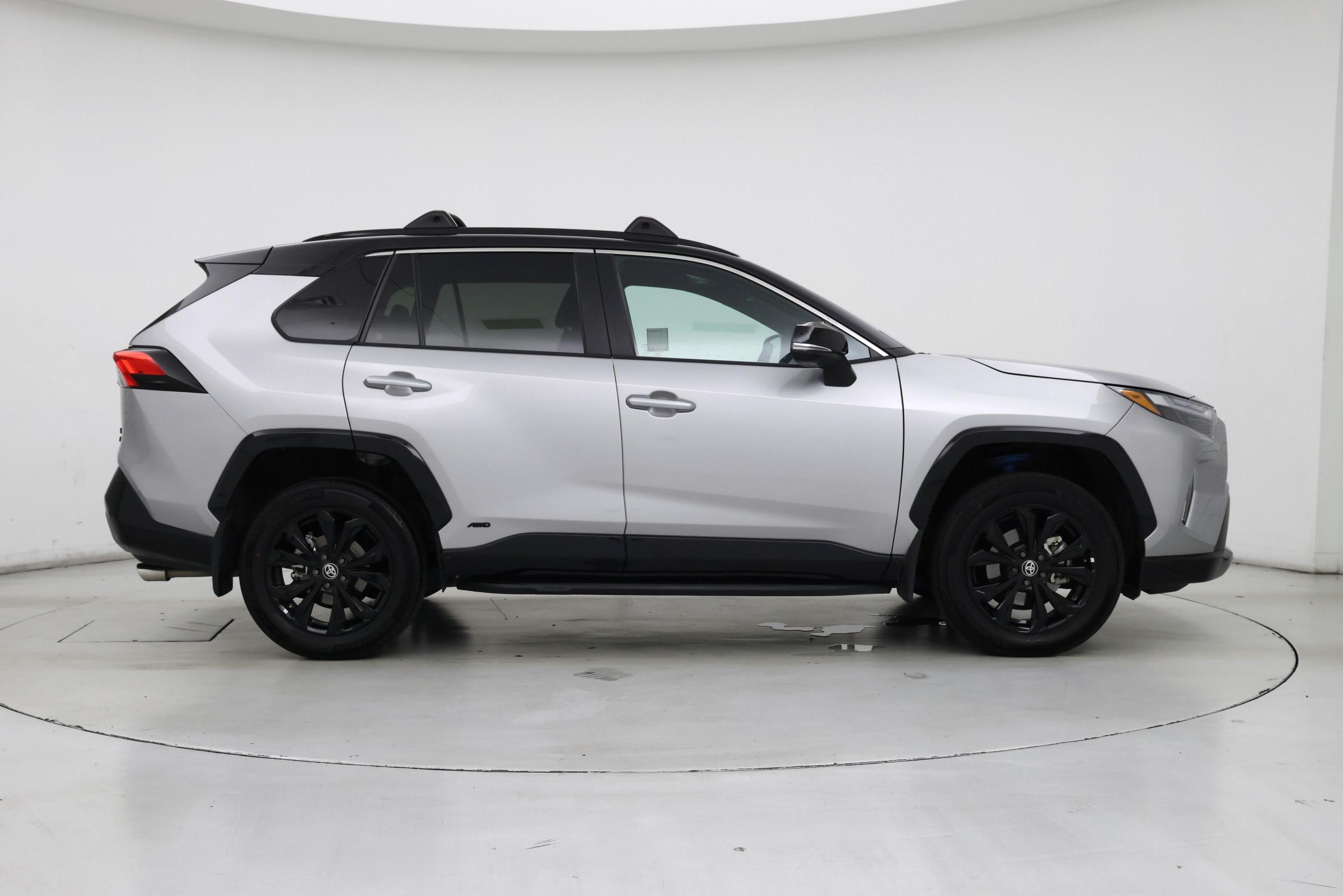 Thumbnail: 2023 Toyota RAV4 - 7