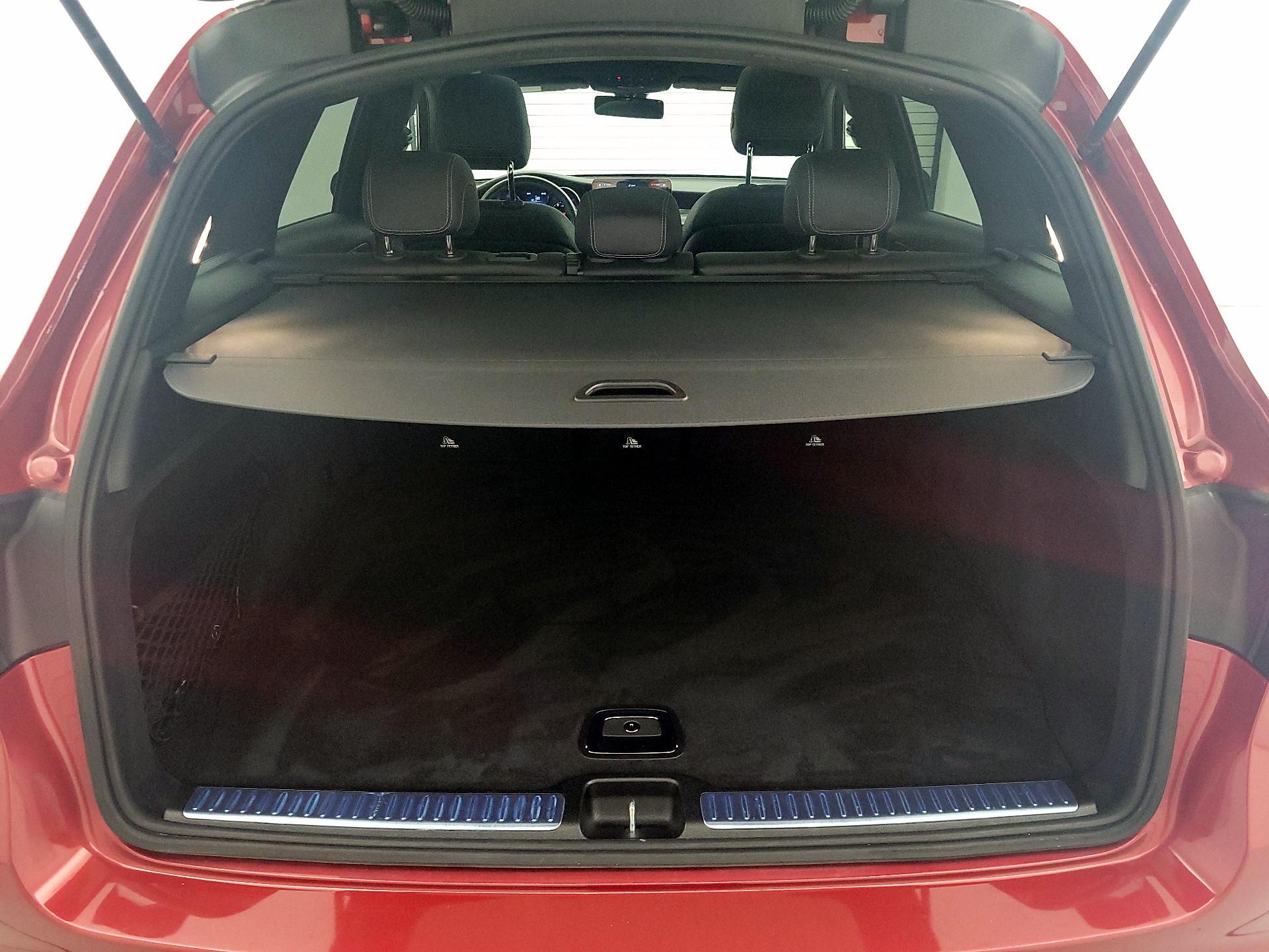 Thumbnail: 2020 Mercedes-Benz GLC - 20