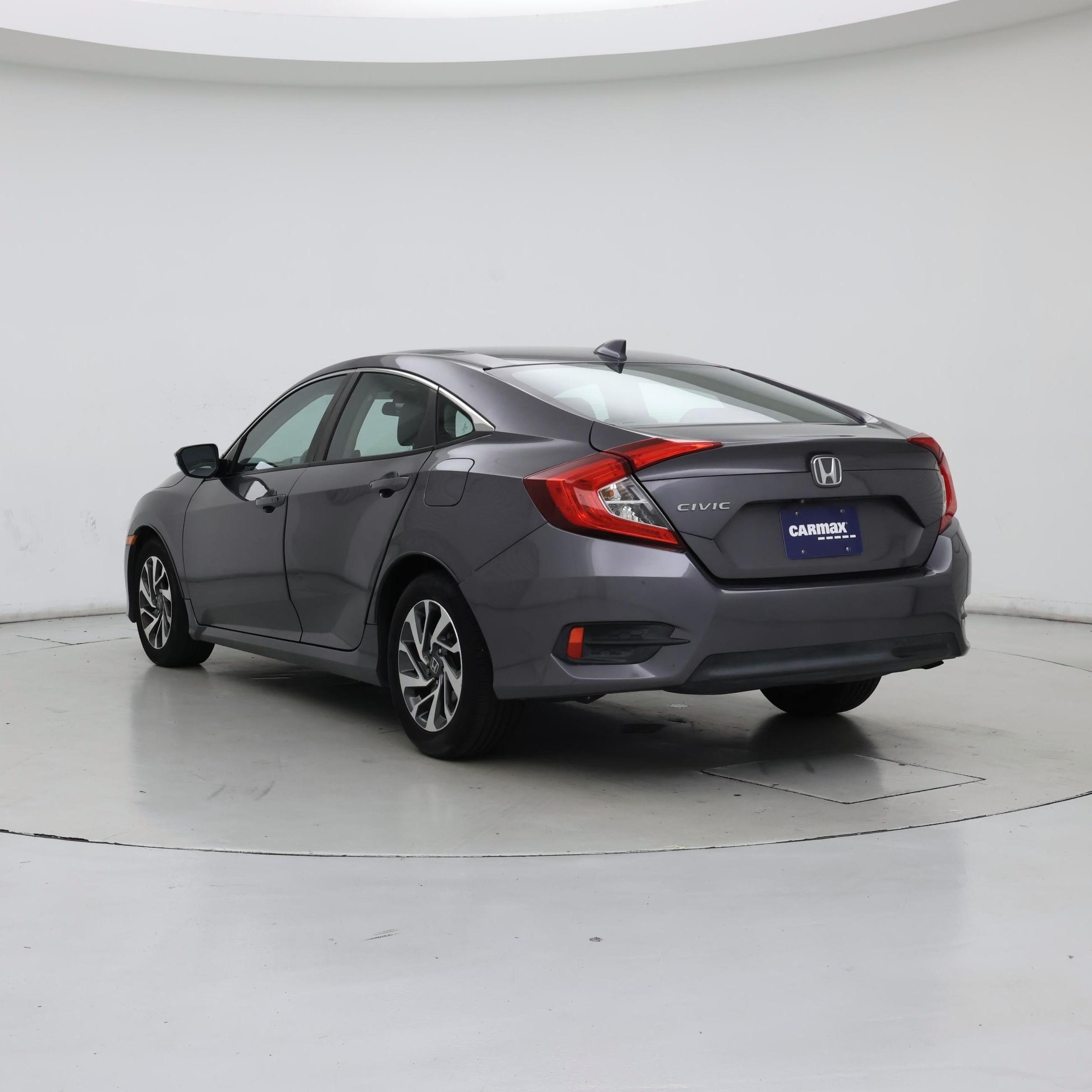 Thumbnail: 2017 Honda Civic - 2