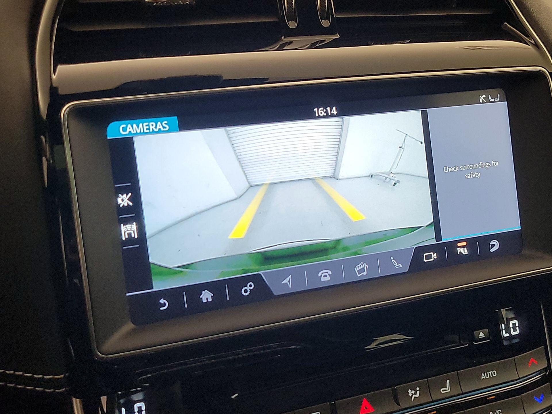 Thumbnail: 2019 Jaguar XE - 14