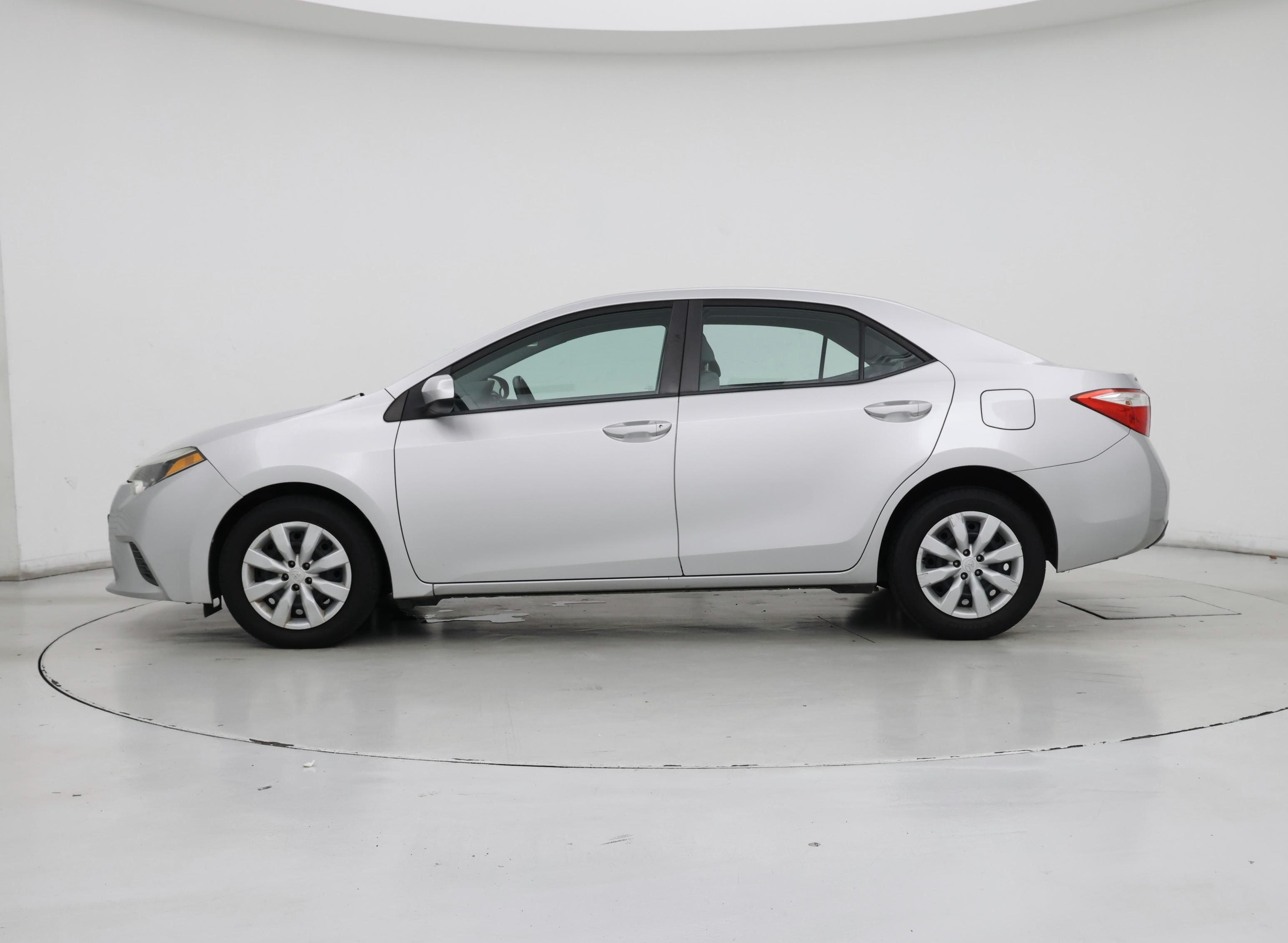 Thumbnail: 2016 Toyota Corolla - 3