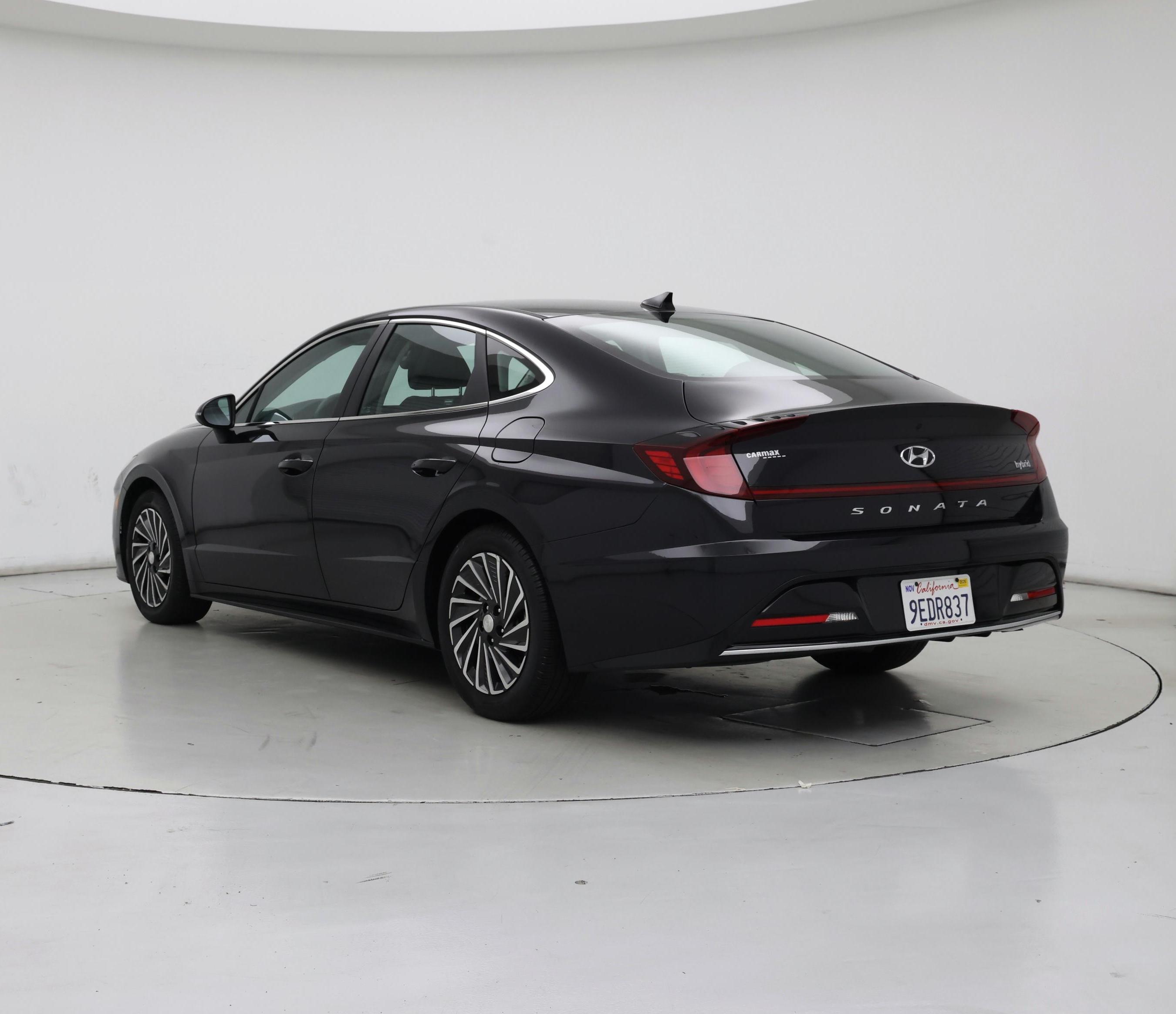 Thumbnail: 2023 Hyundai Sonata - 2