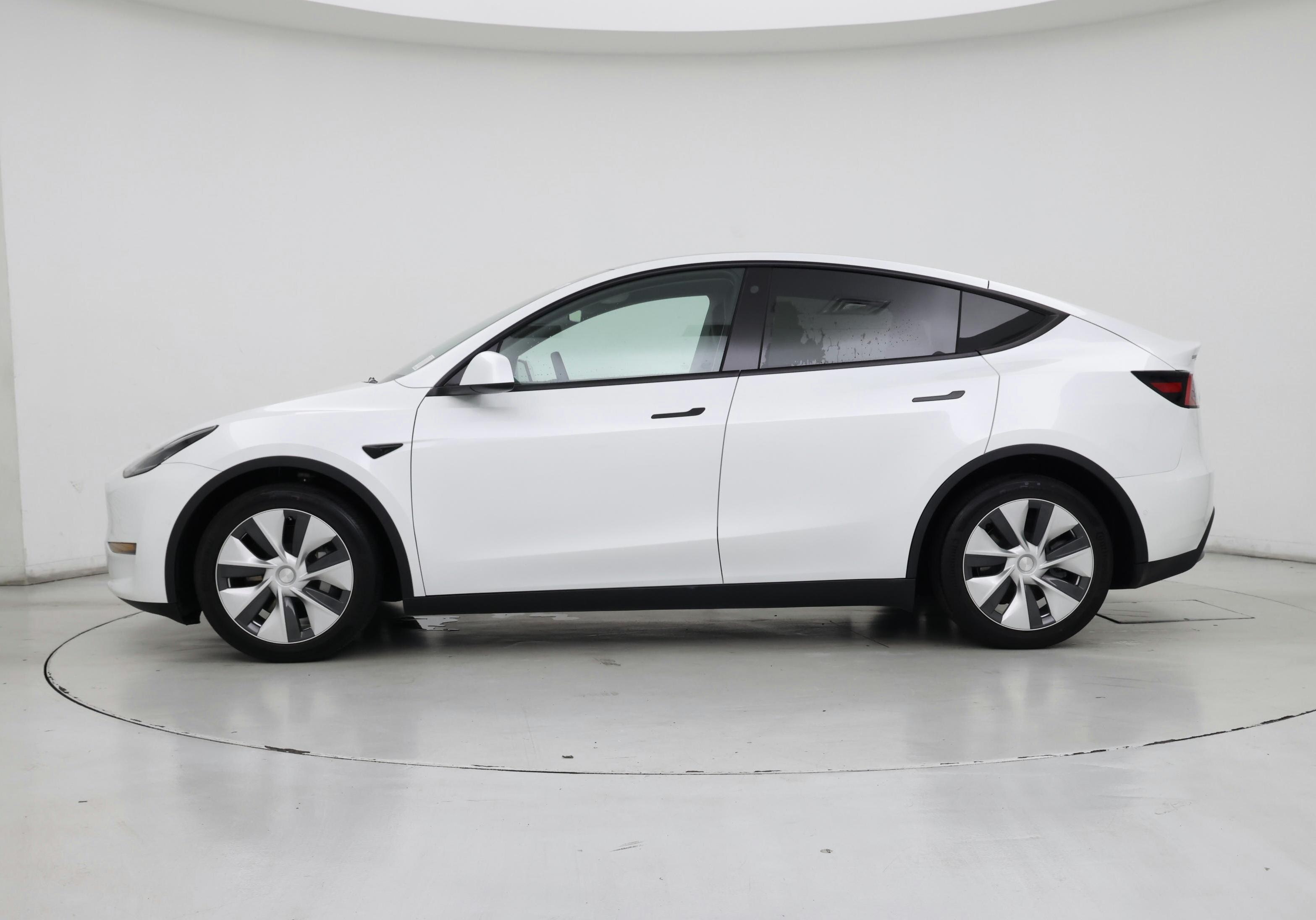 Thumbnail: 2021 Tesla Model Y - 3