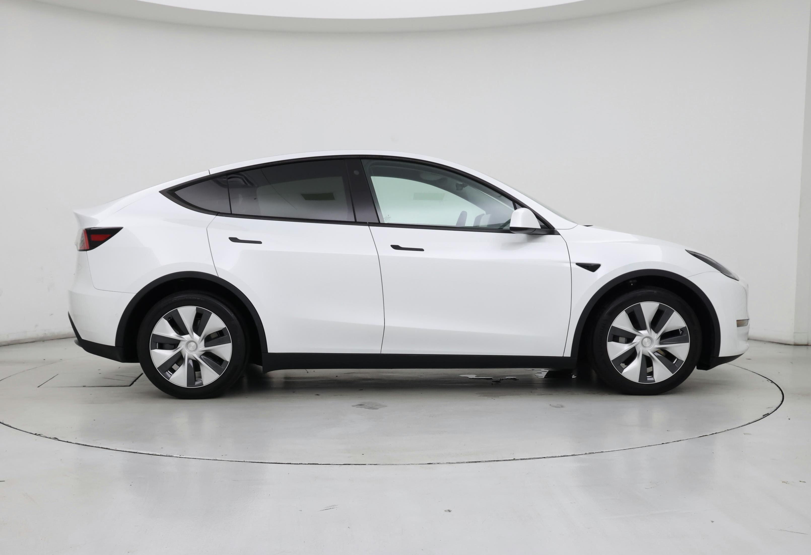 Thumbnail: 2021 Tesla Model Y - 7