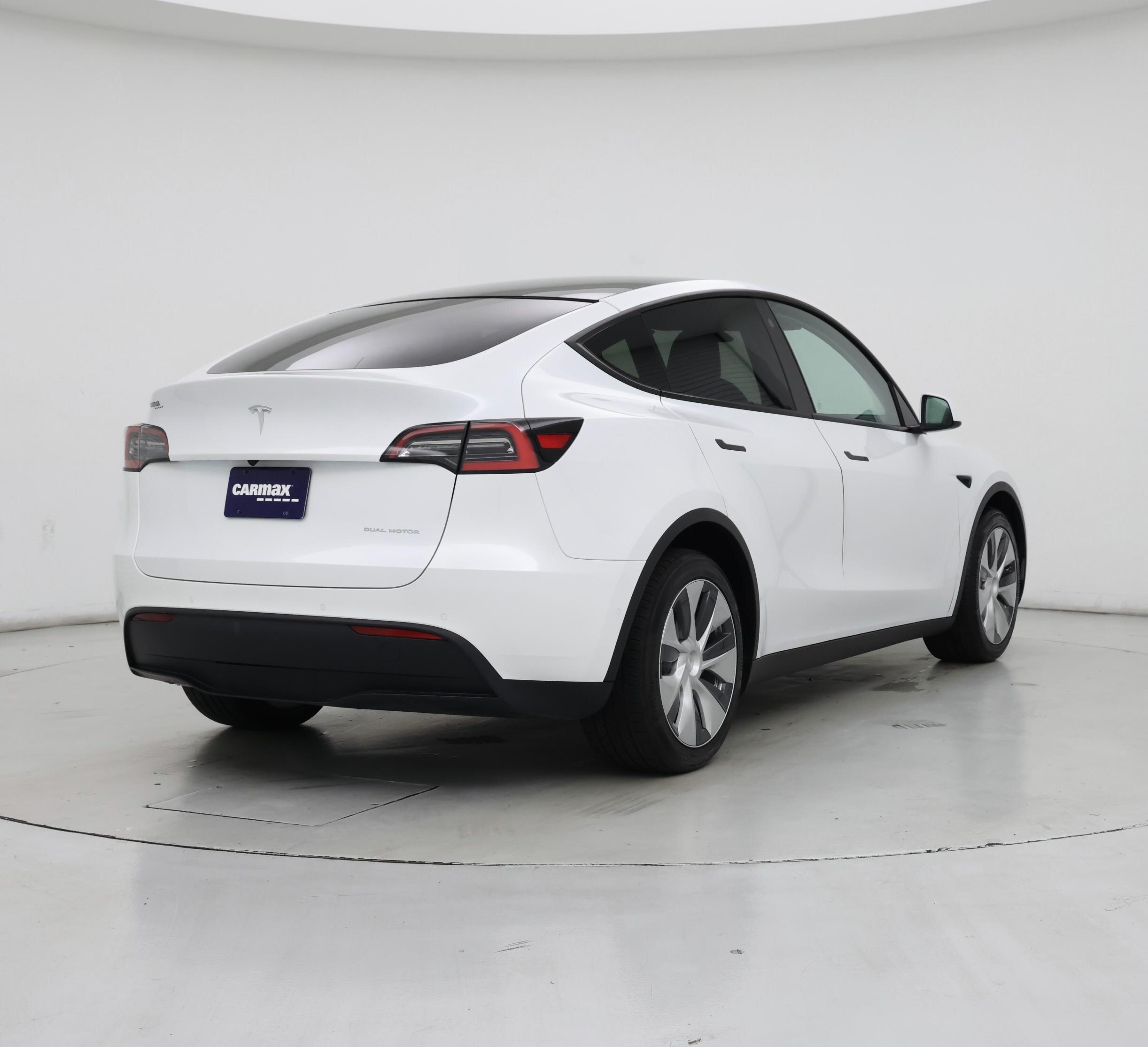 Thumbnail: 2021 Tesla Model Y - 8