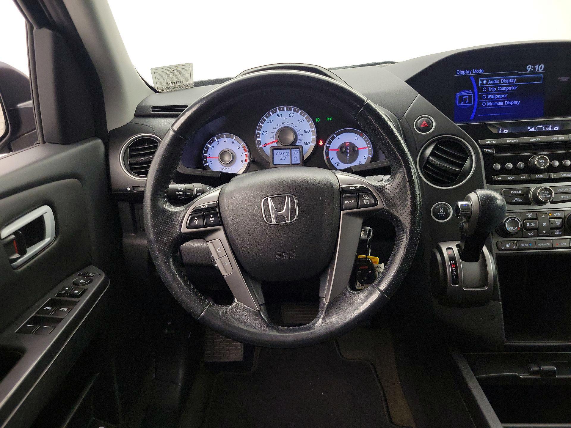 Thumbnail: 2015 Honda Pilot - 10
