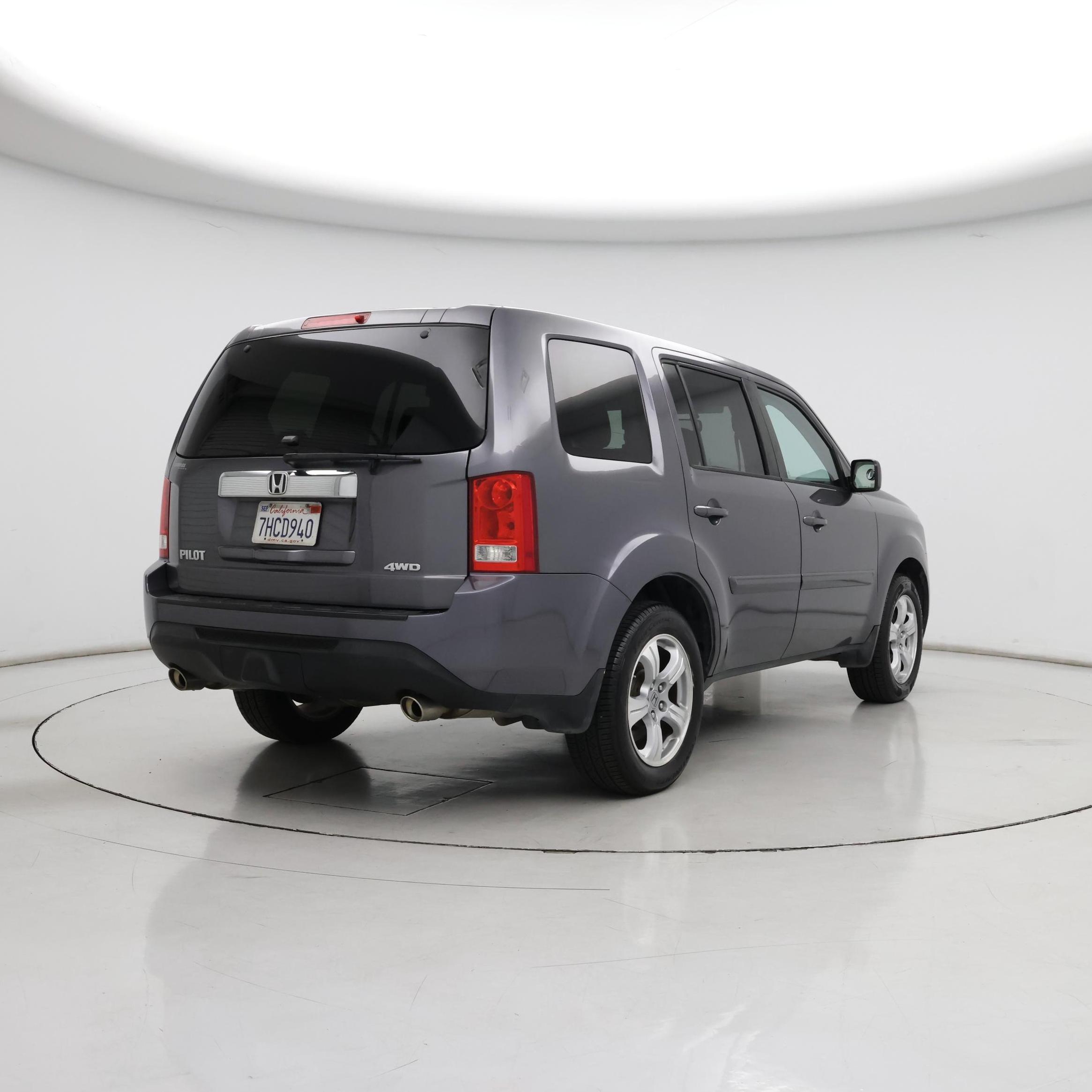 Thumbnail: 2015 Honda Pilot - 8