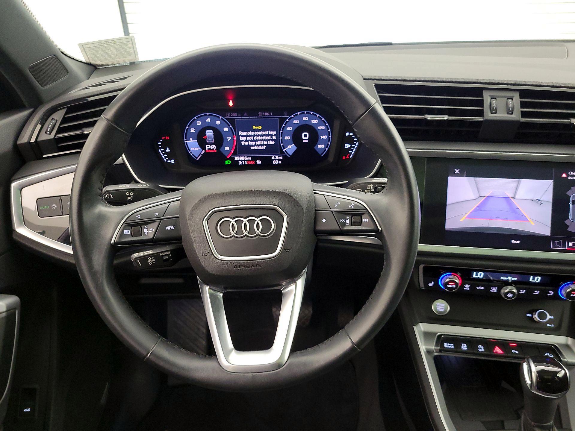 Thumbnail: 2020 Audi Q3 - 10