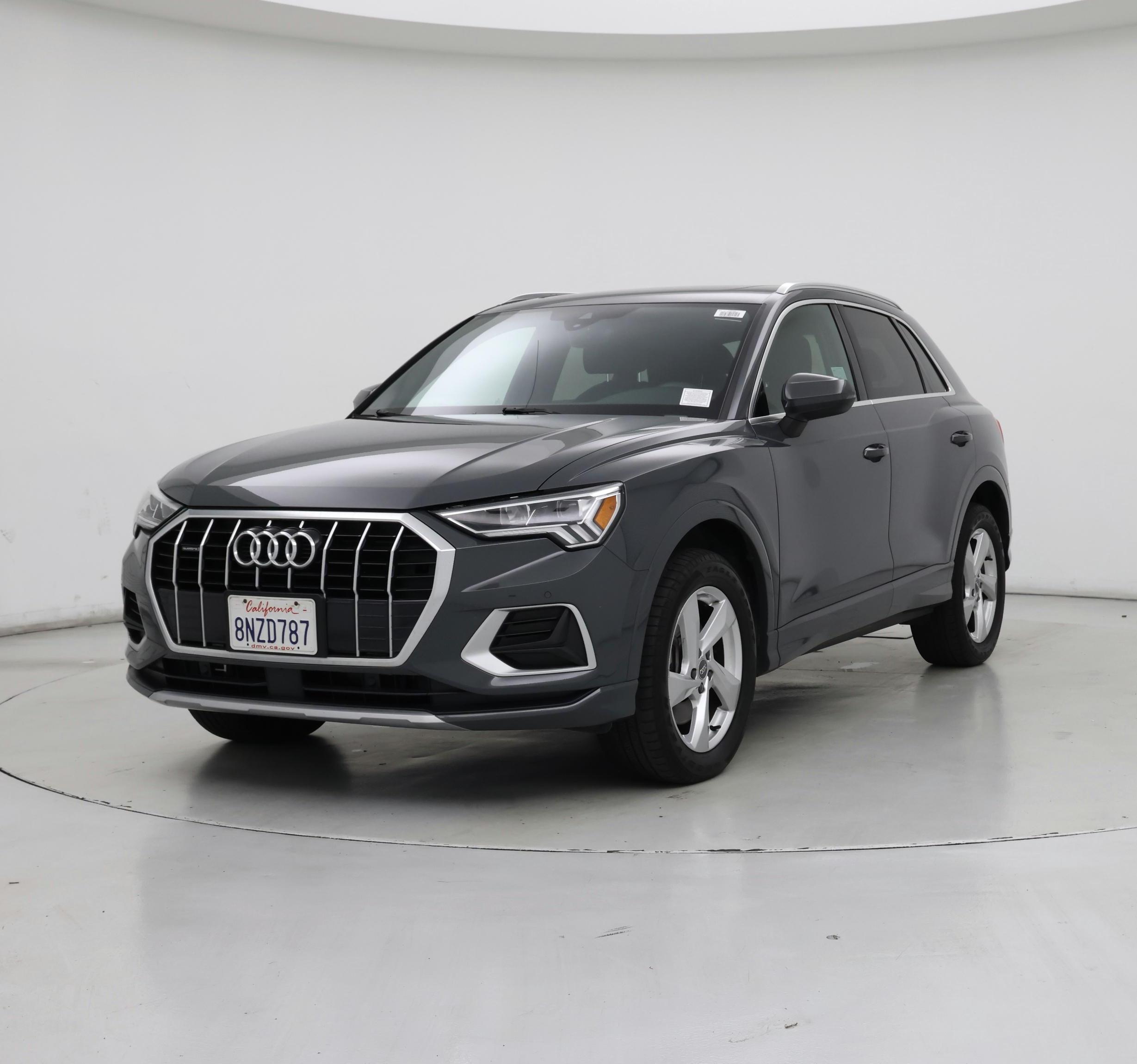 Thumbnail: 2020 Audi Q3 - 4