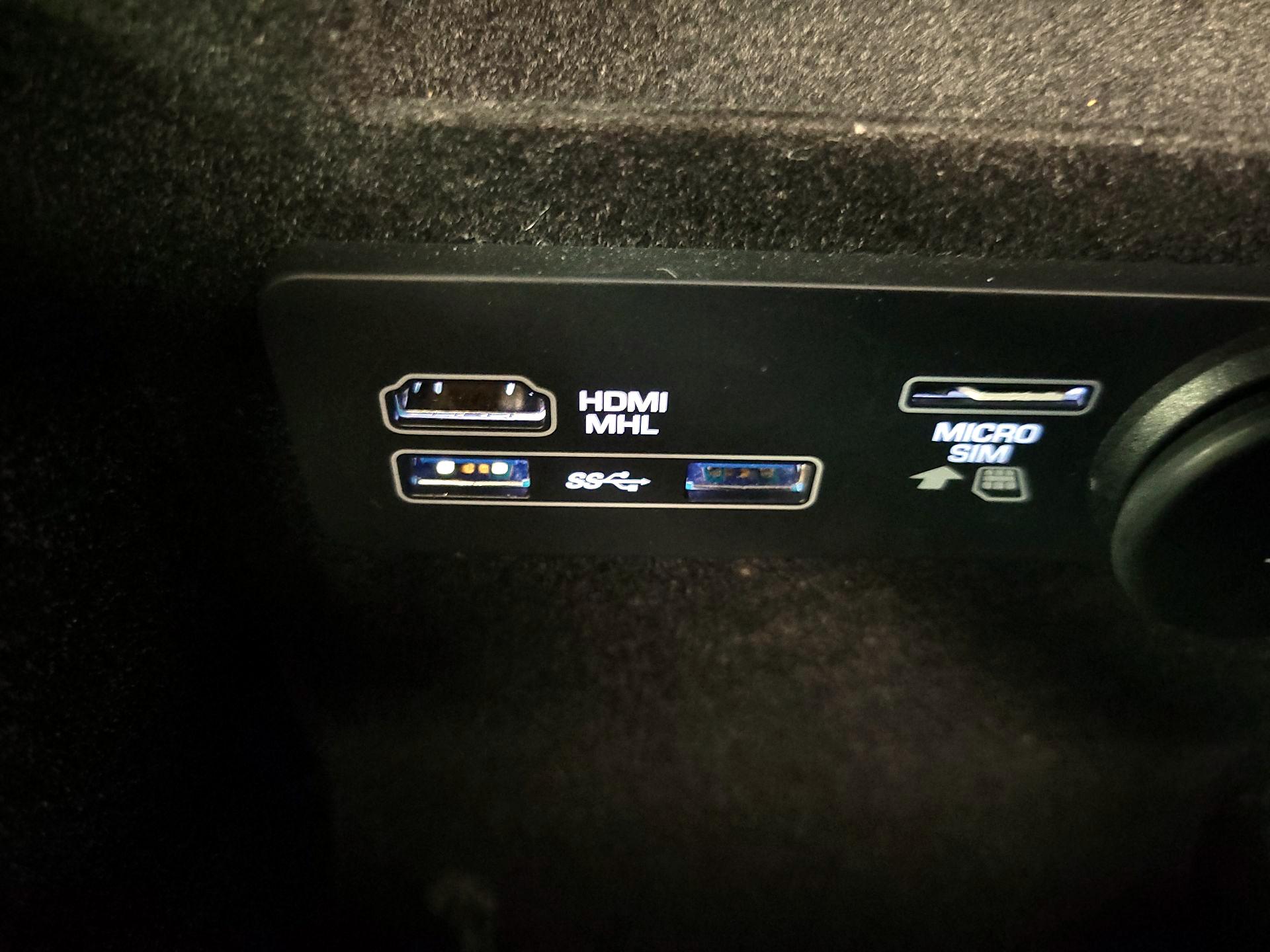 Thumbnail: 2018 Jaguar F-Pace - 19