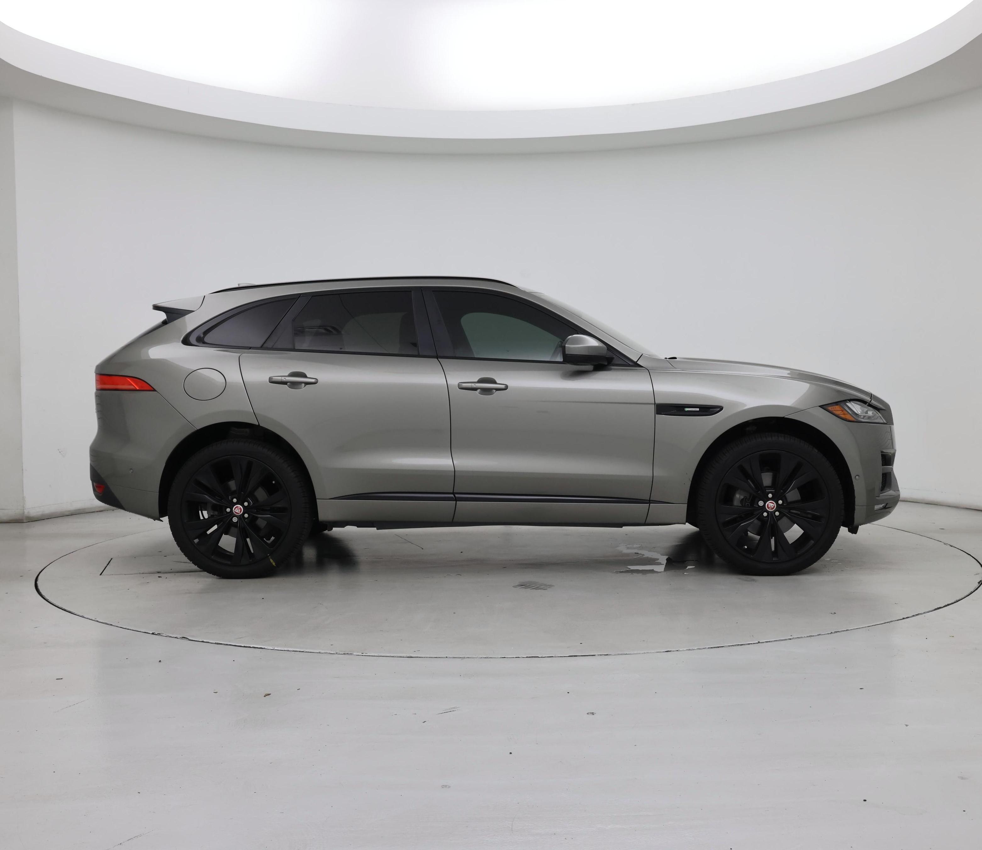 Thumbnail: 2018 Jaguar F-Pace - 7