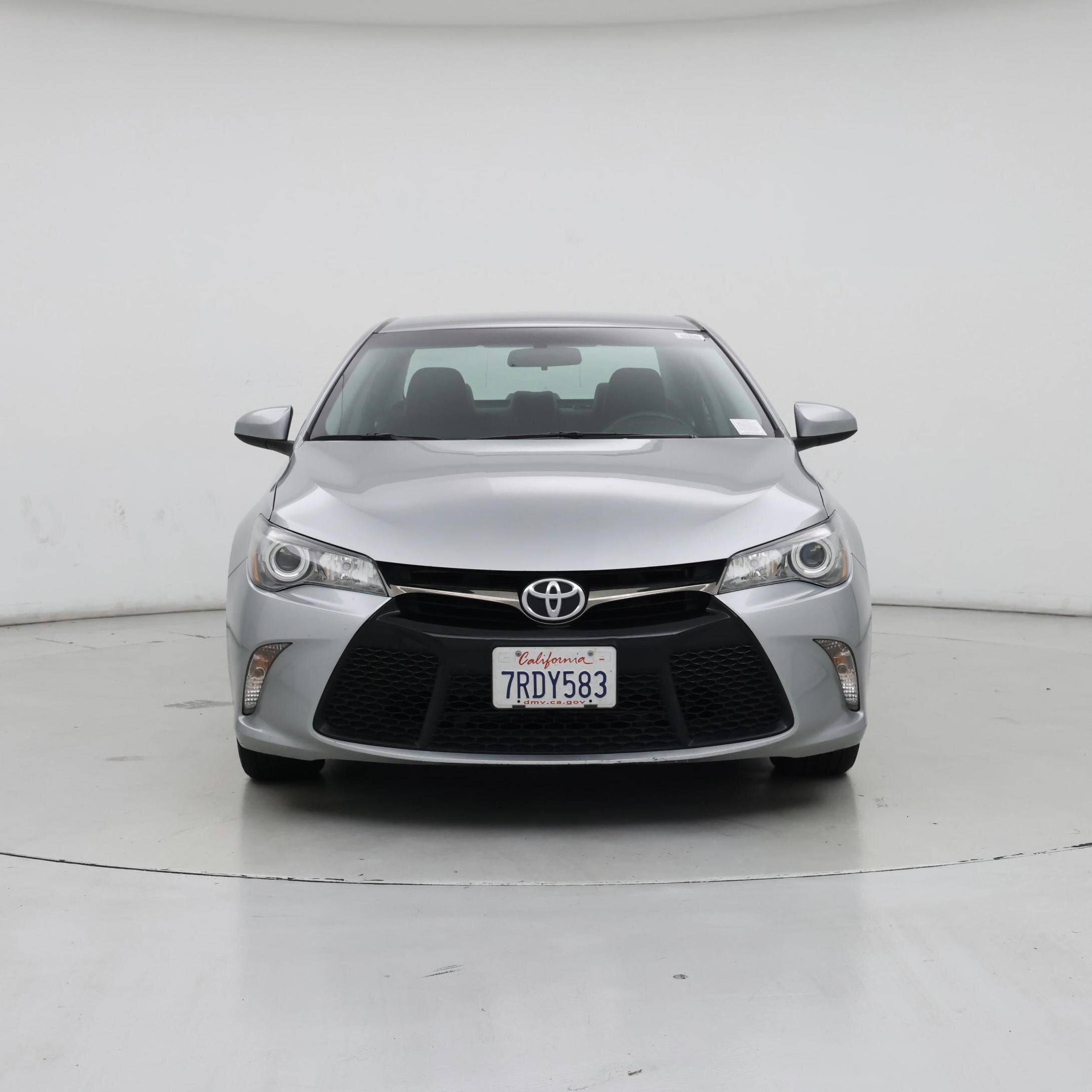 Thumbnail: 2016 Toyota Camry - 5