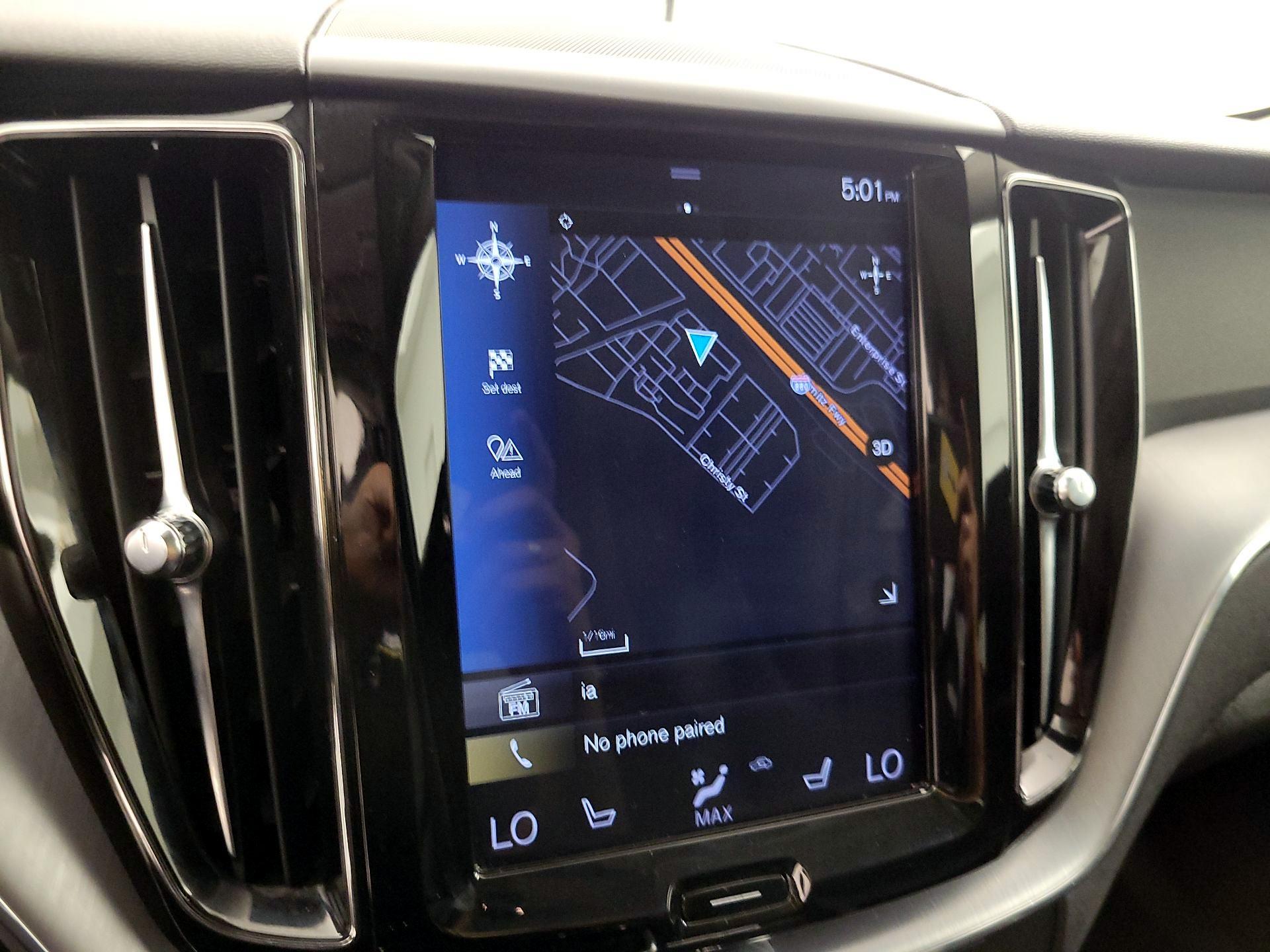 Thumbnail: 2019 Volvo XC60 - 14