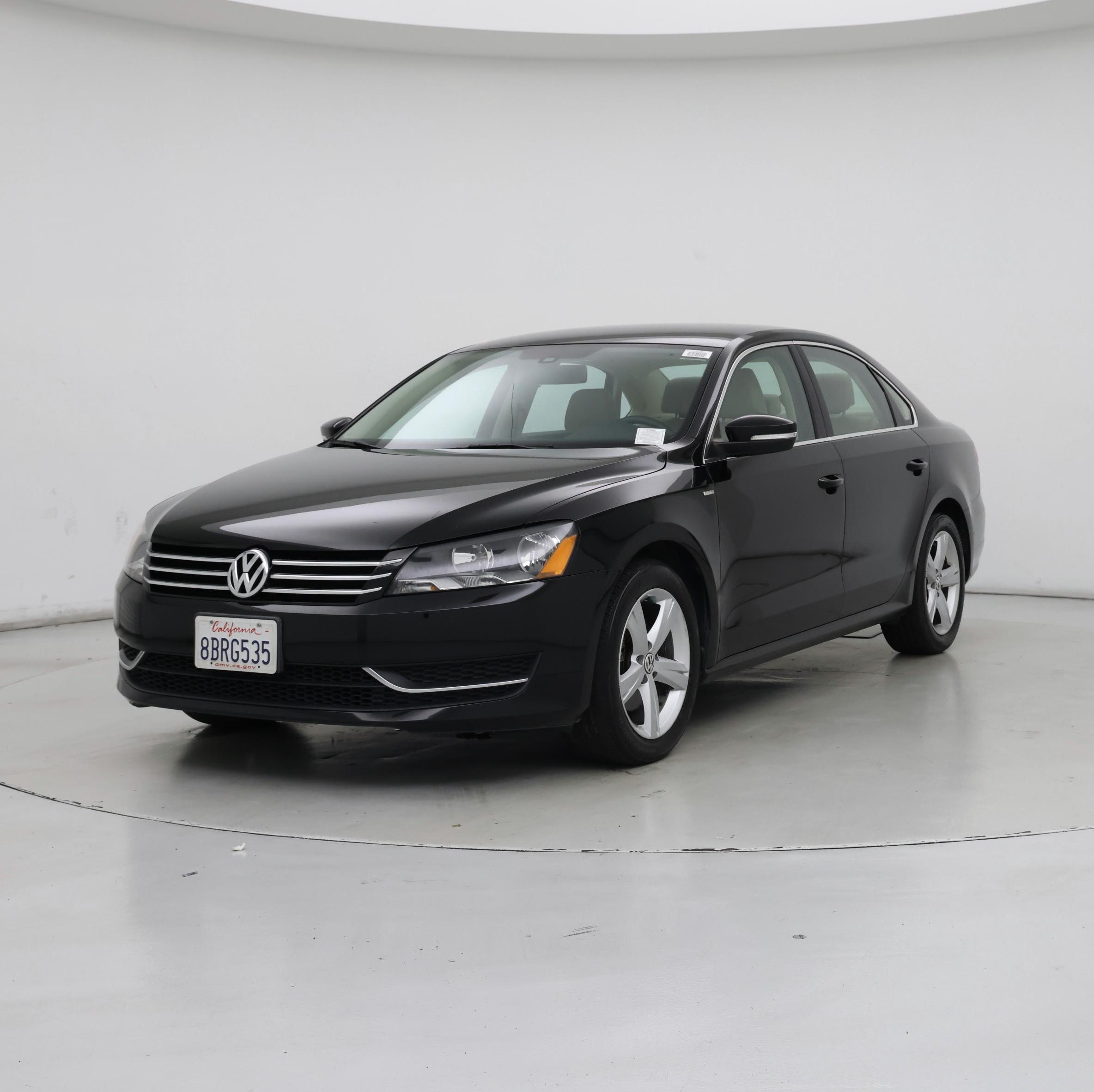 Thumbnail: 2014 Volkswagen Passat - 4